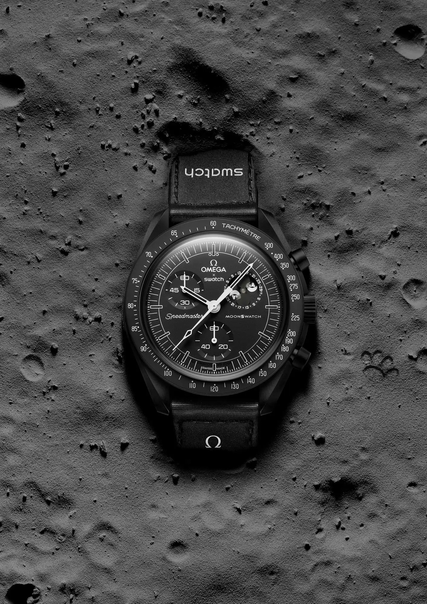 Mission to the Moonphase – New Moon with Snoopy