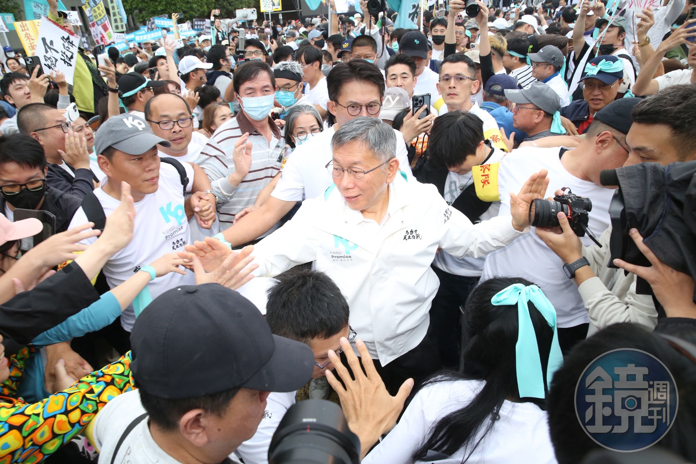 前民眾黨主席柯文哲涉京華城容積獎勵案及政治獻金案等一審，言詞辯論及裁判宣示錄音、錄影公開播送，今（31）日上午10時正式上線。