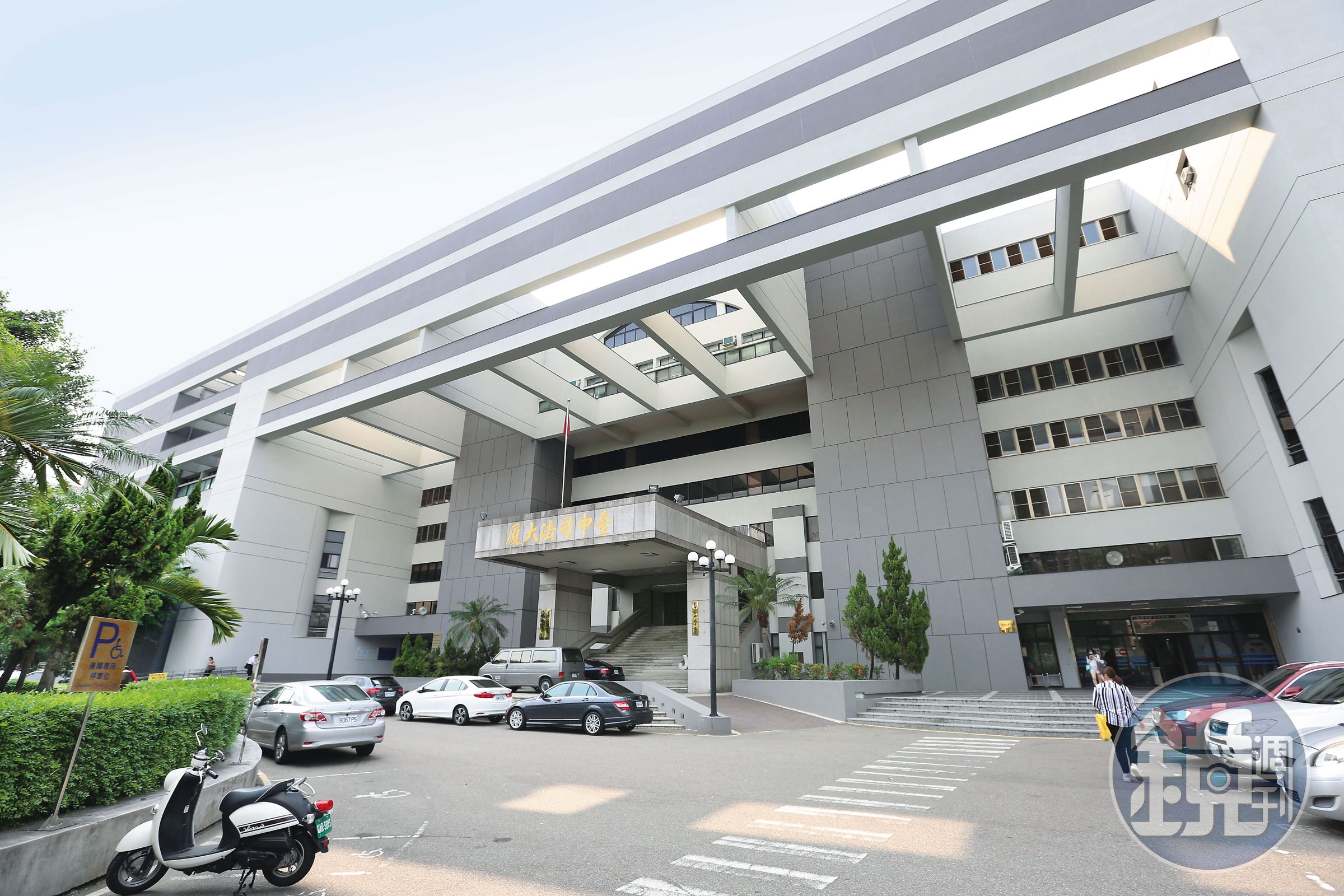 台中地院正審理「安斉弘美」偽文詐欺案。