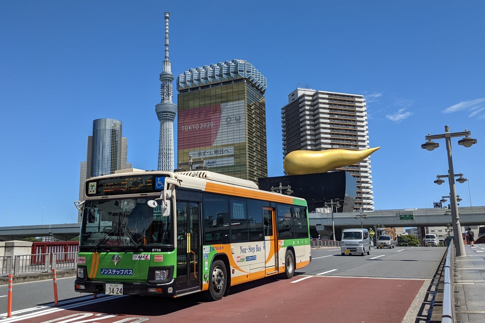 包含都營巴士在內的4家業者，共削減約400班次，這是自2002年以來，首次因駕駛員不足而減班。（翻攝自都營交通臉書）