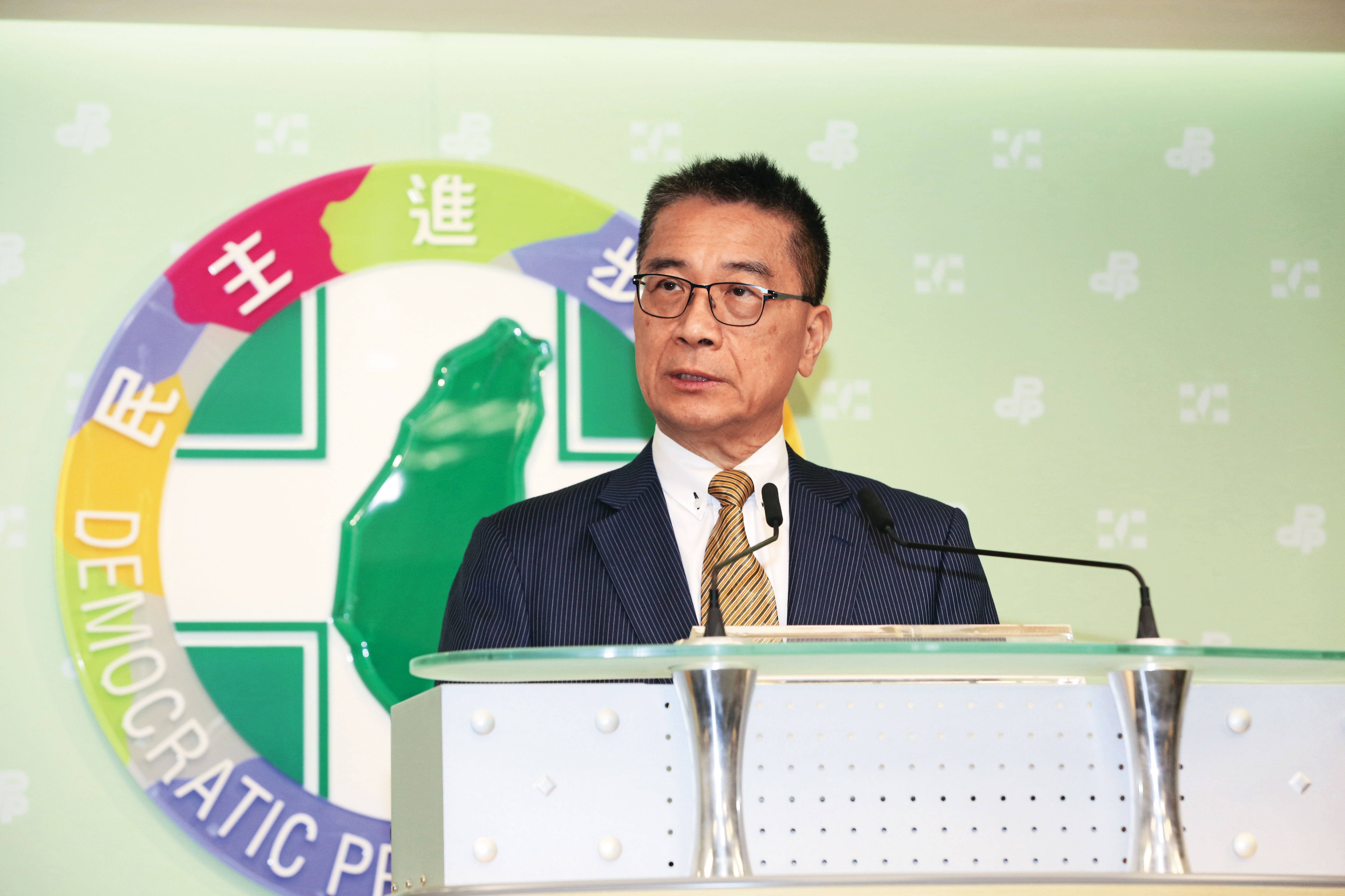 新任民進黨祕書長徐國勇公開倡言，根本沒有什麼台灣光復節。（鏡報董孟航）