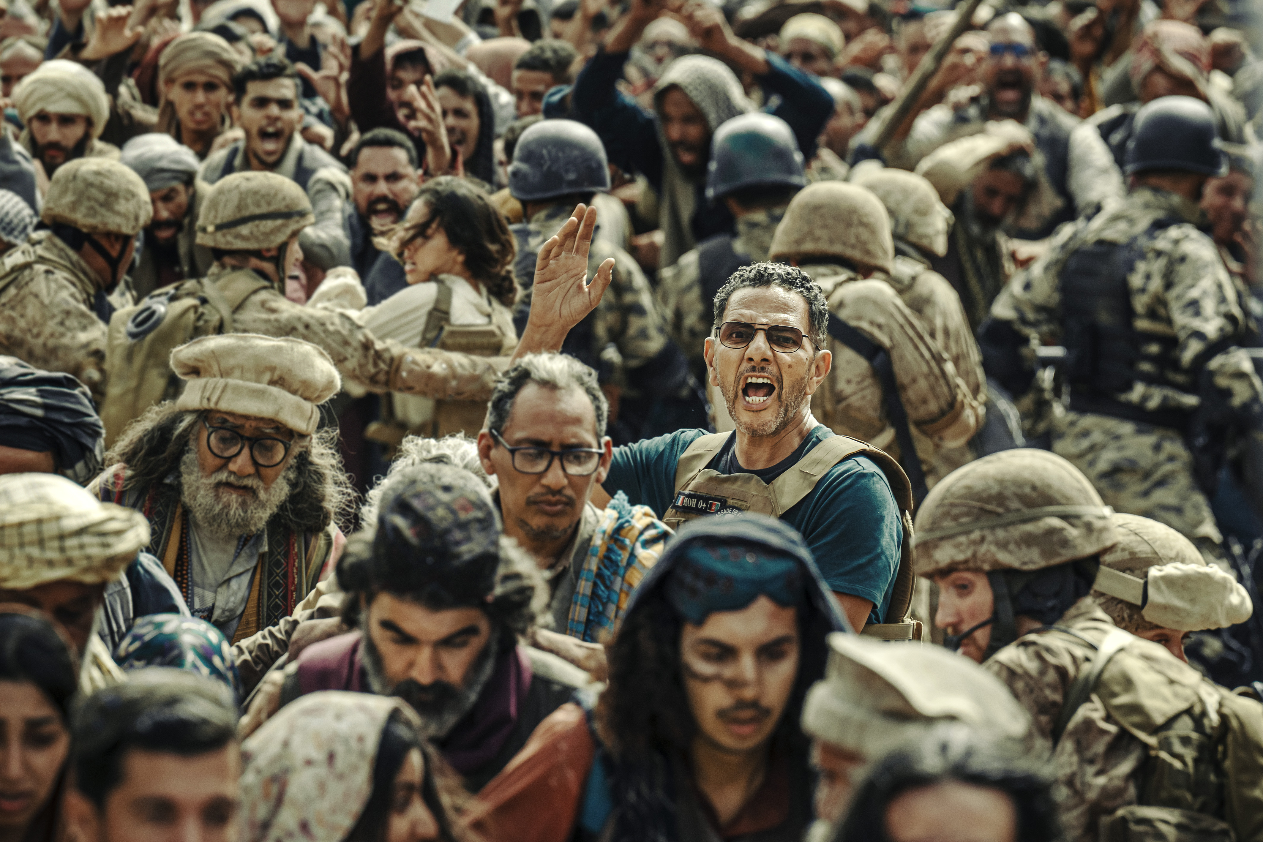 《撤離倒數13天》真實還原2021年的塔利班重新掌權的阿富汗歷史性關鍵局面。(原創娛樂提供)