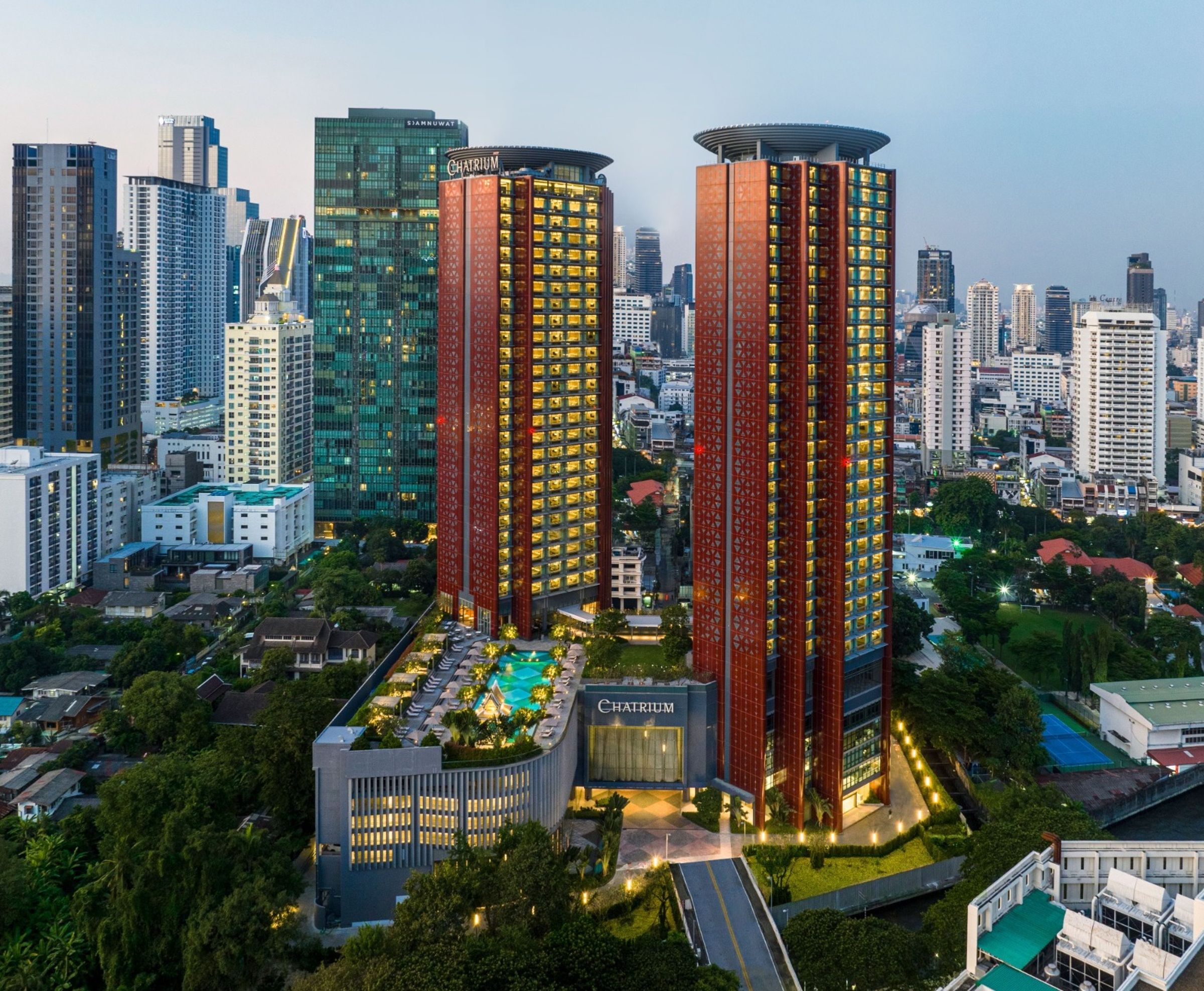 Chatrium曼谷大酒店（Chatrium Grand Bangkok）位於曼谷市中心，酒店7樓的etcha 是一間備受矚目的米其林一星餐廳，由主廚Giacomo Primante掌廚，主打融合全球烹飪技法與泰國在地食材的「無界料理」。（Chatrium提供）