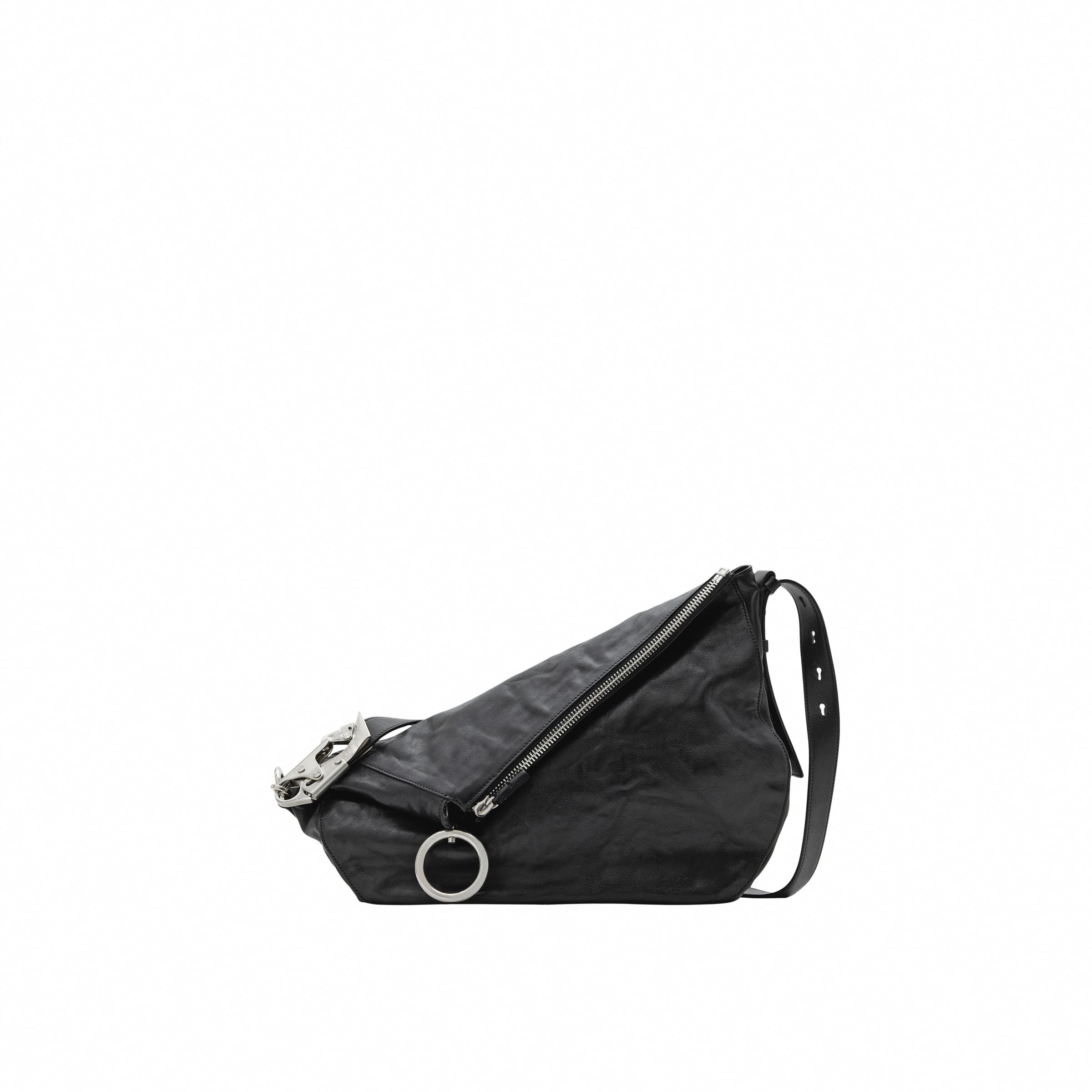 BURBERRY Knight中型黑色羔羊皮革騎士包 NT$115,000