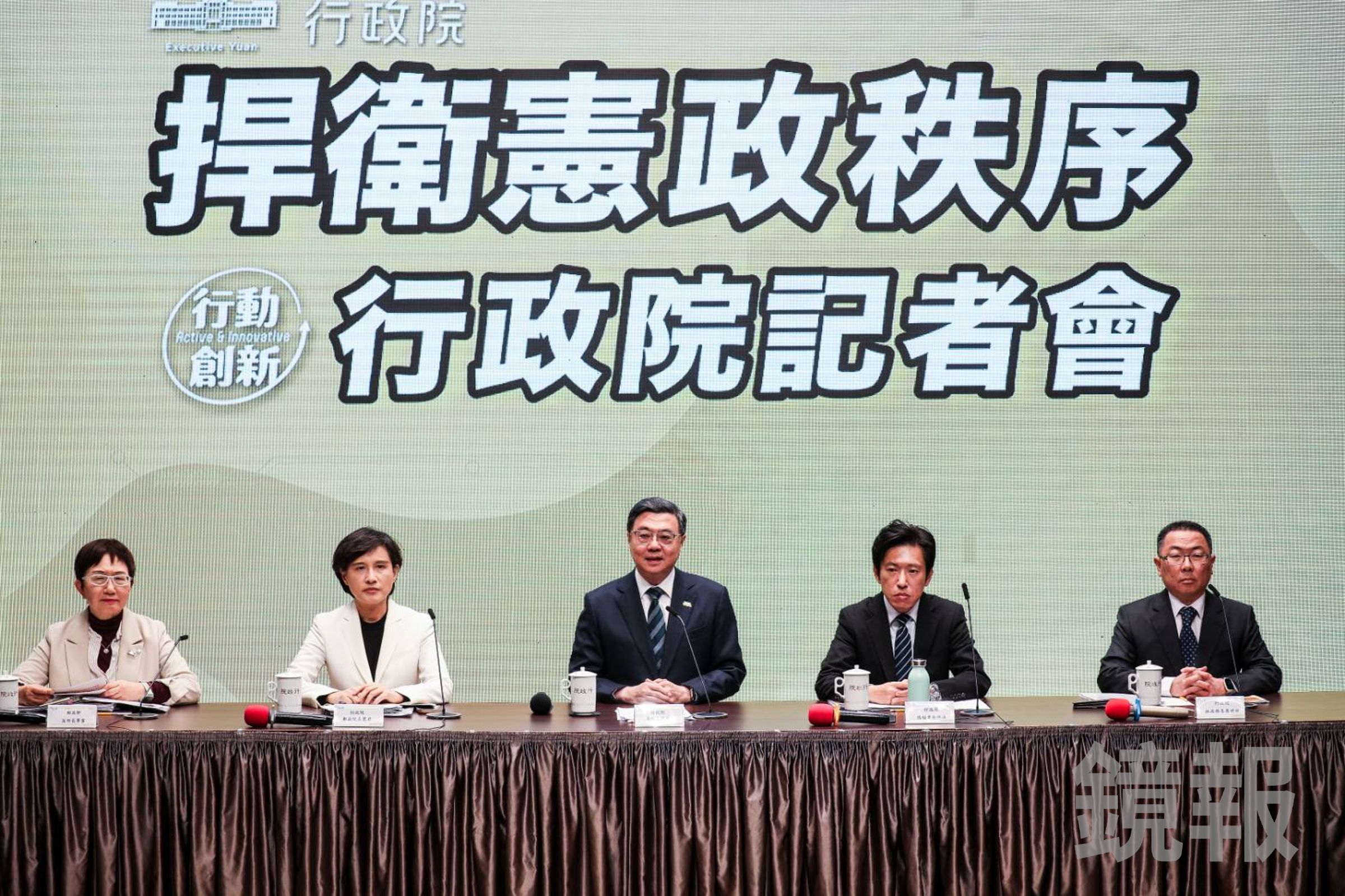 行政院長卓榮泰今召開記者會,宣布將不予副署《財劃法》再修正案。(鏡報鄒保祥)