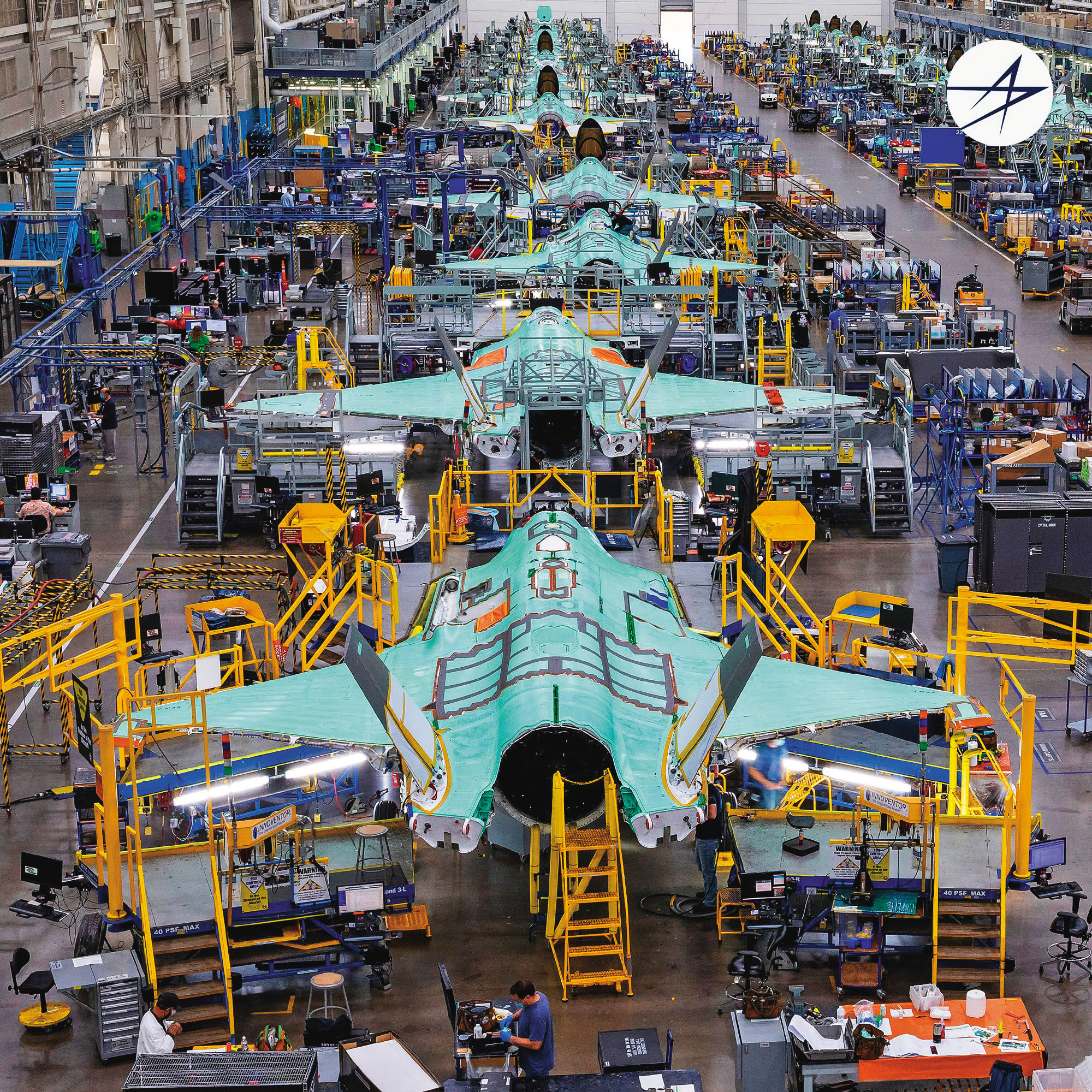 美軍備大廠洛克希德馬丁出產的F-35隱形戰鬥機，總產值高達2兆美元。（翻攝Lockheed Martin臉書）