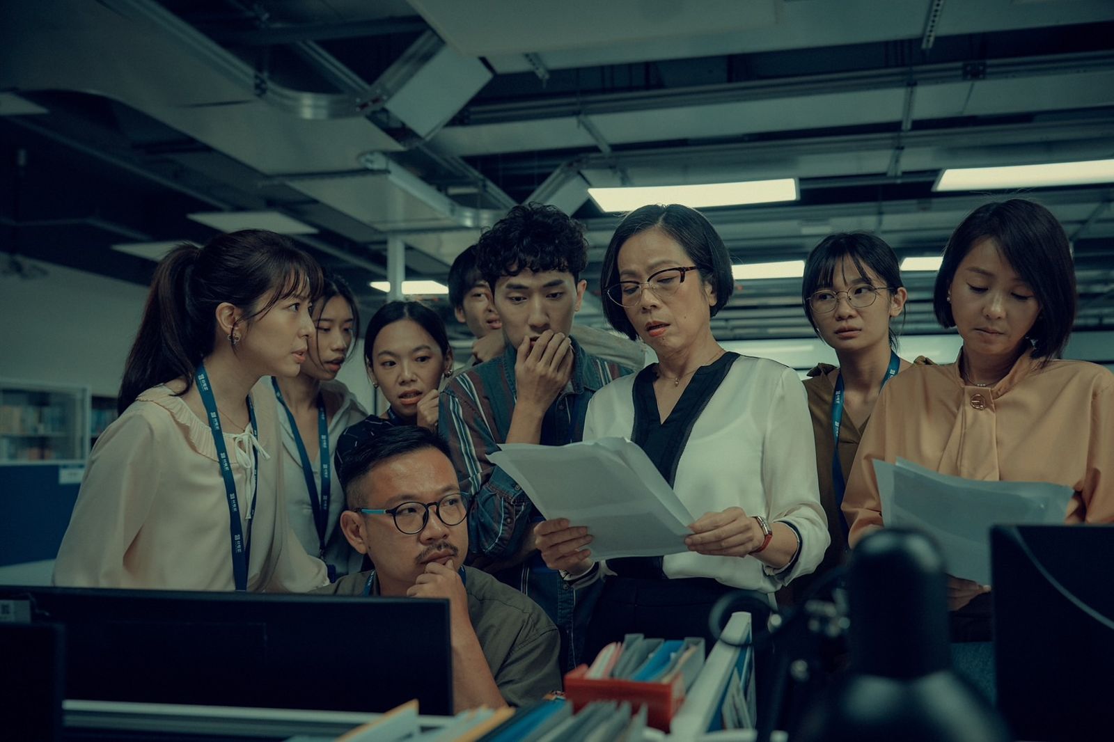 《死了一個娛樂女記者之後》揭露娛樂圈潛規則劇情步步驚心，劇迷直呼停不下來。（鏡文學提供）