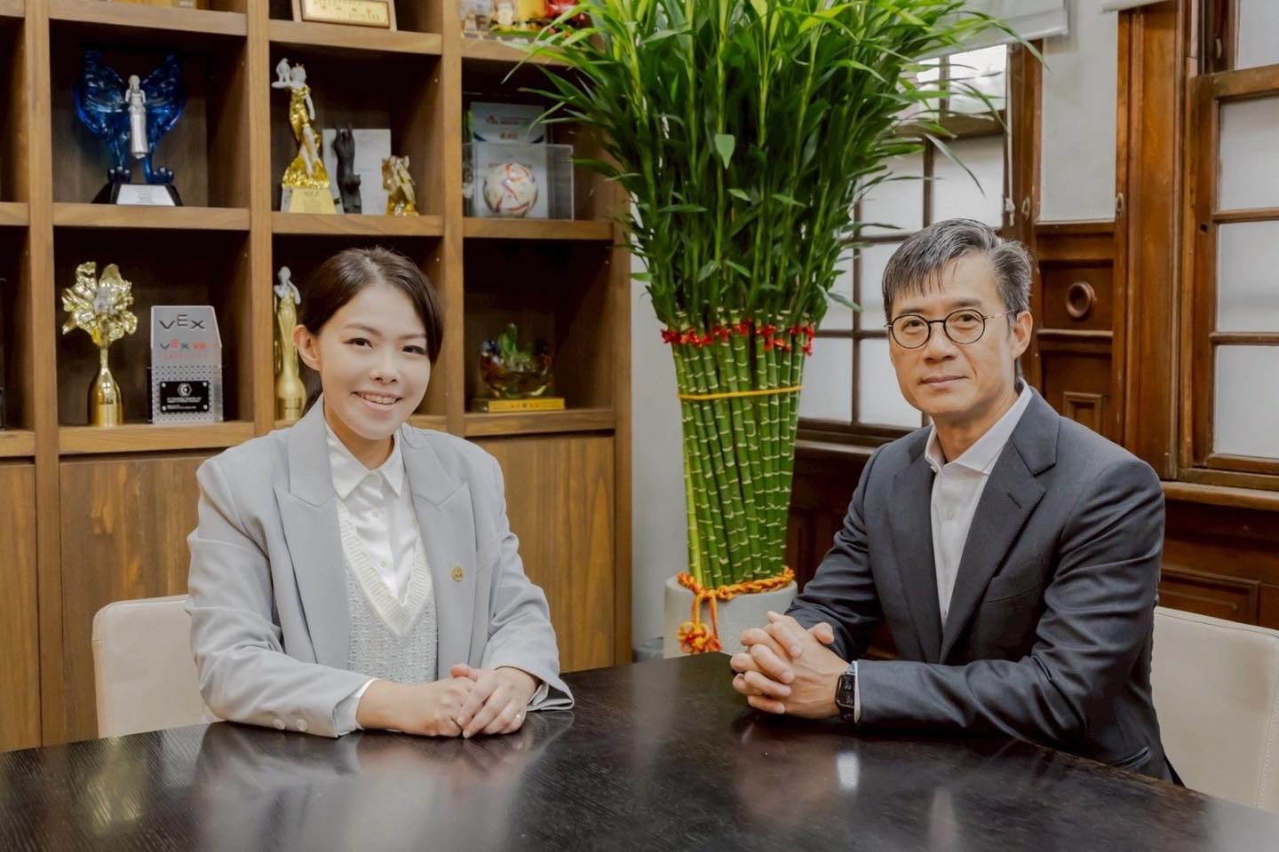 新竹市政府延攬前國手、職棒名將林琨瀚擔任副市長。（翻攝自高虹安臉書）