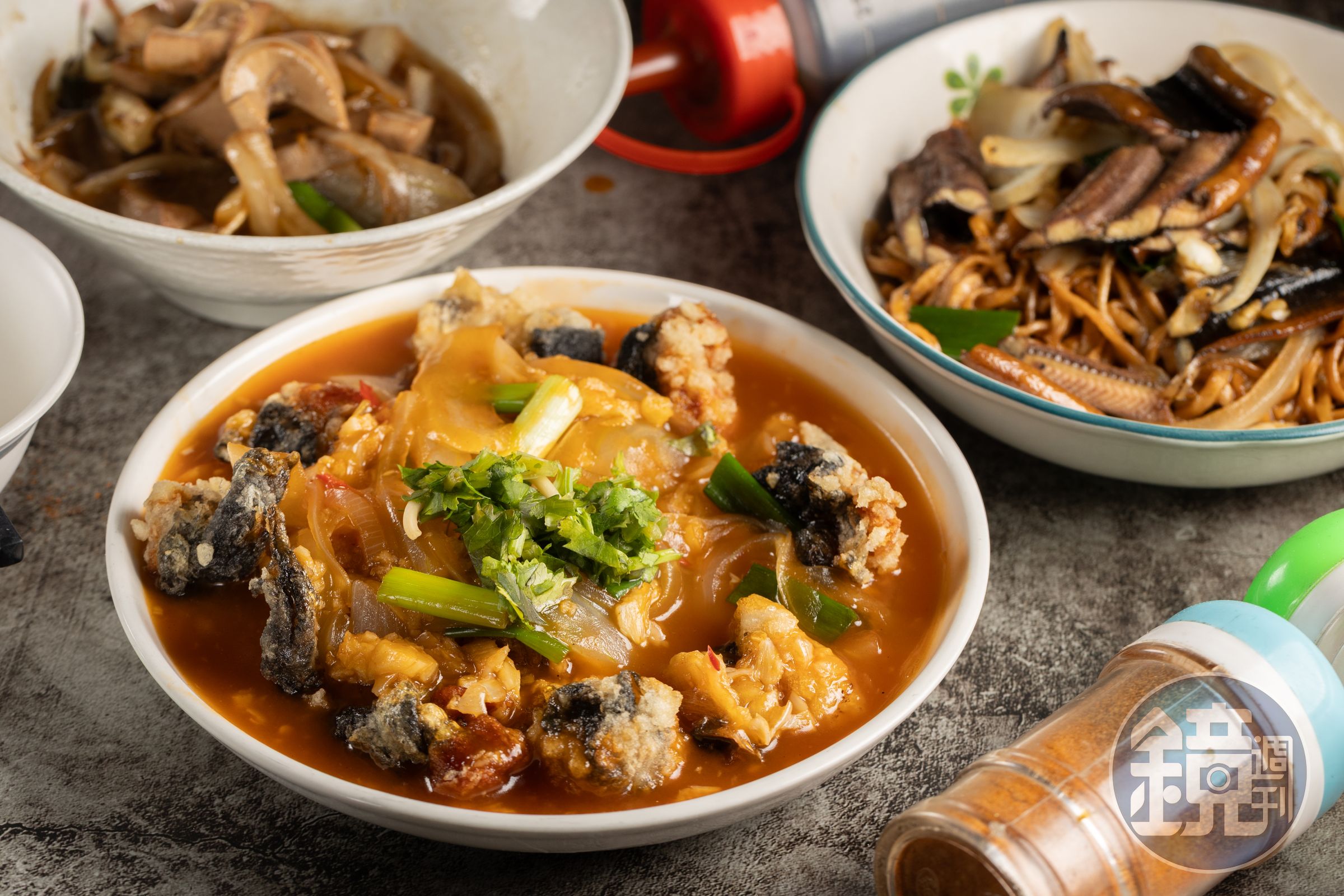 老字號「方家老牌炒鱔魚」早年專賣炒鱔魚，如今青蛙料理是老饕上門嘗鮮的最大招牌。