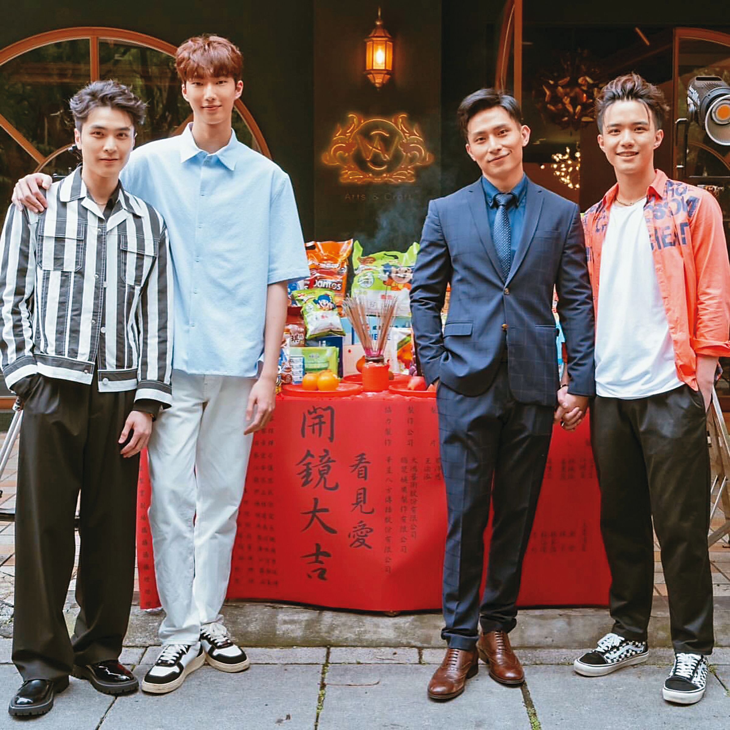 《看見愛》由林宇（左起）、金雲、林家佑、林詠傑演出，是首部描述聽障人士的BL影集。（翻攝自林宇IG）