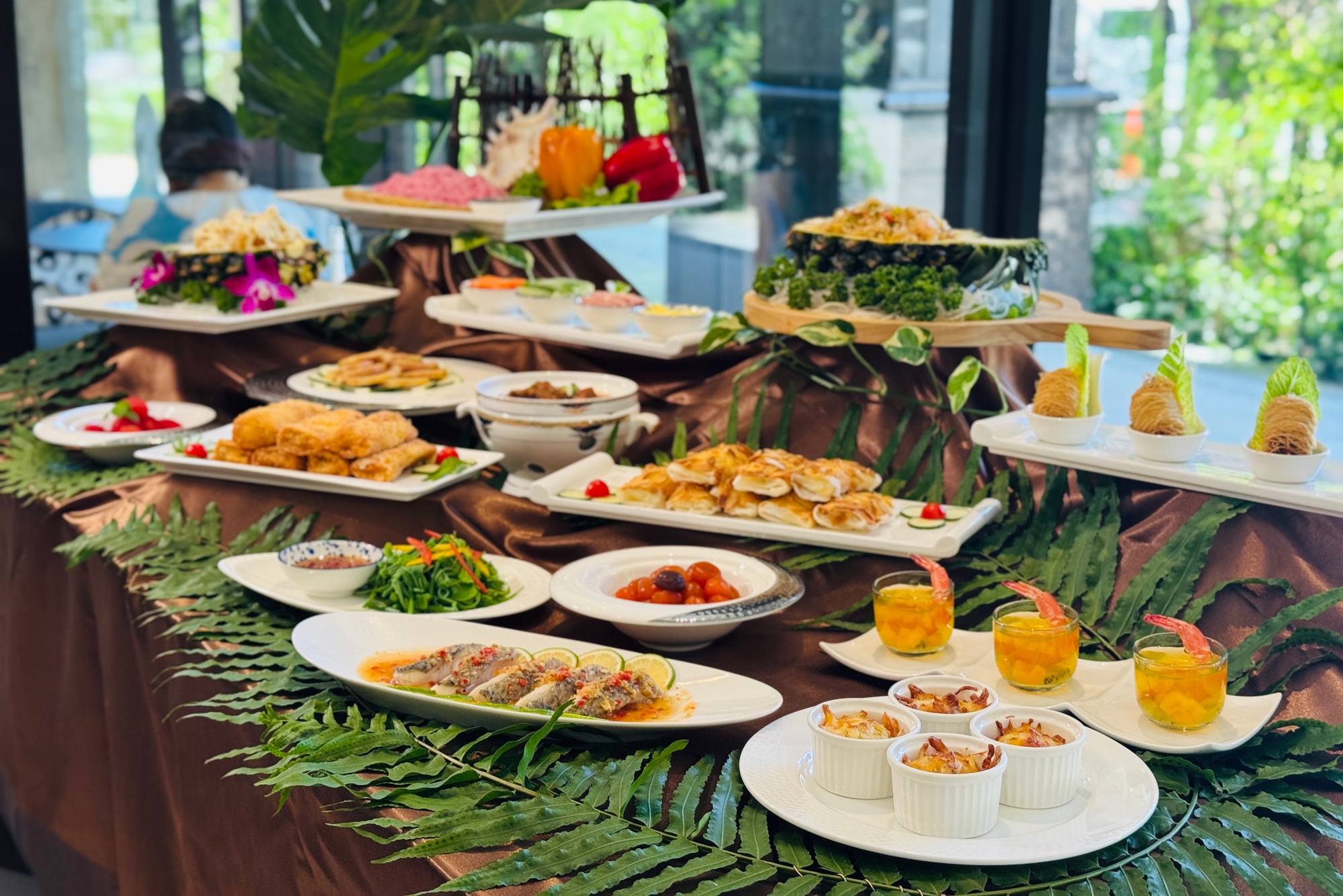 今年推出「果然夏天」主題早午餐，將水果巧妙入菜，以清爽酸甜的菜餚喚醒夏季食欲。