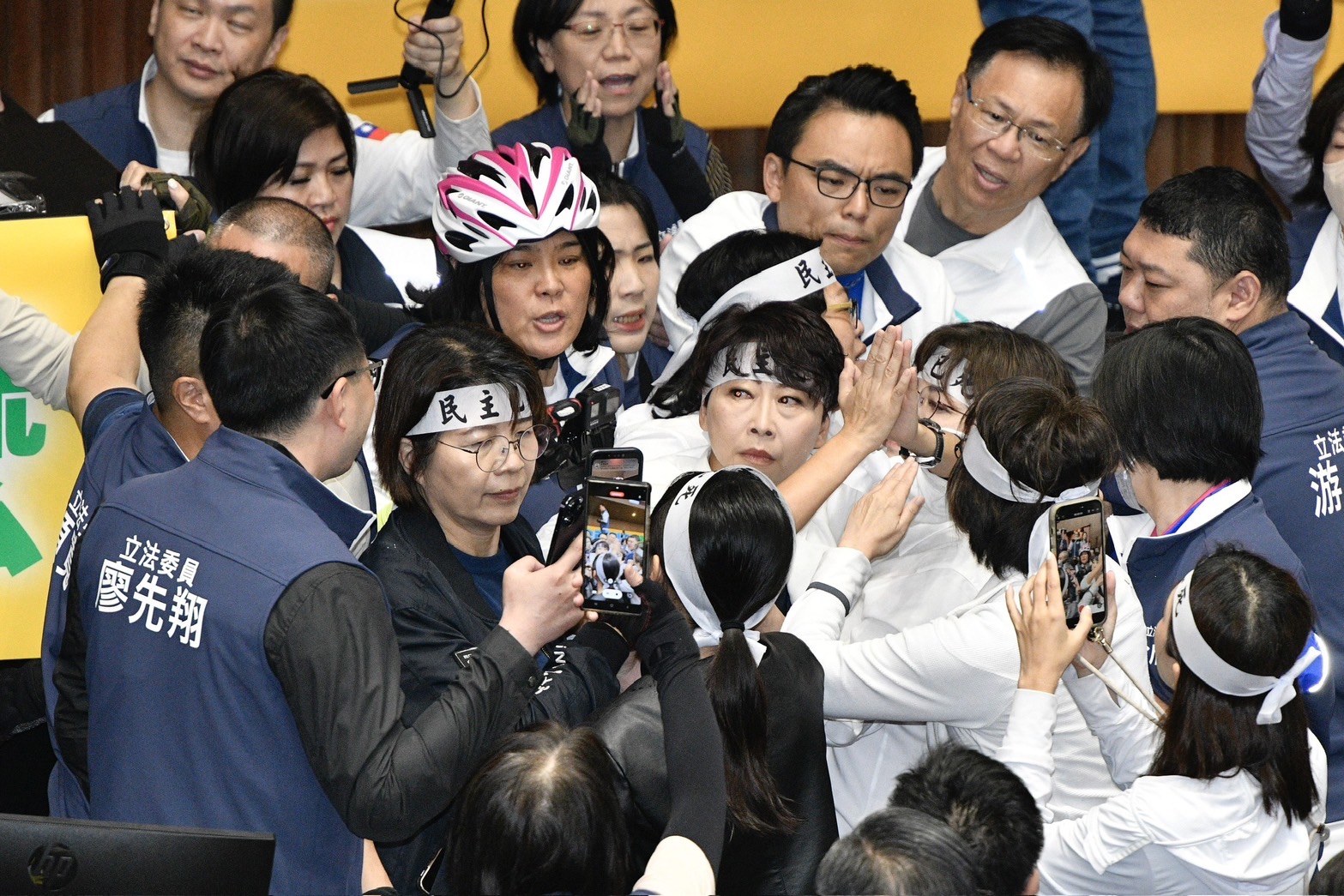 陳玉珍與陳亭妃的女人戰爭。