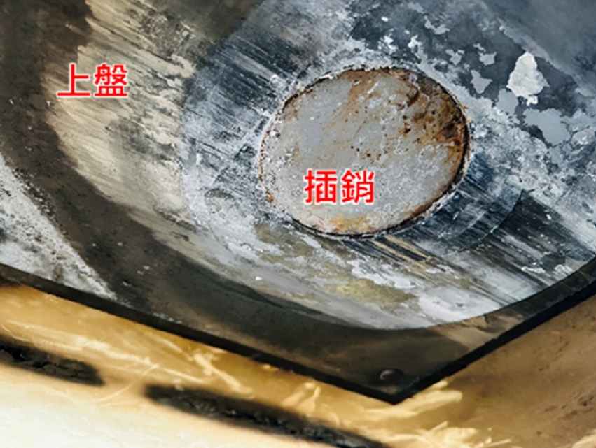 插銷向上跳躍進入贅餘空間。(新北市府提供)