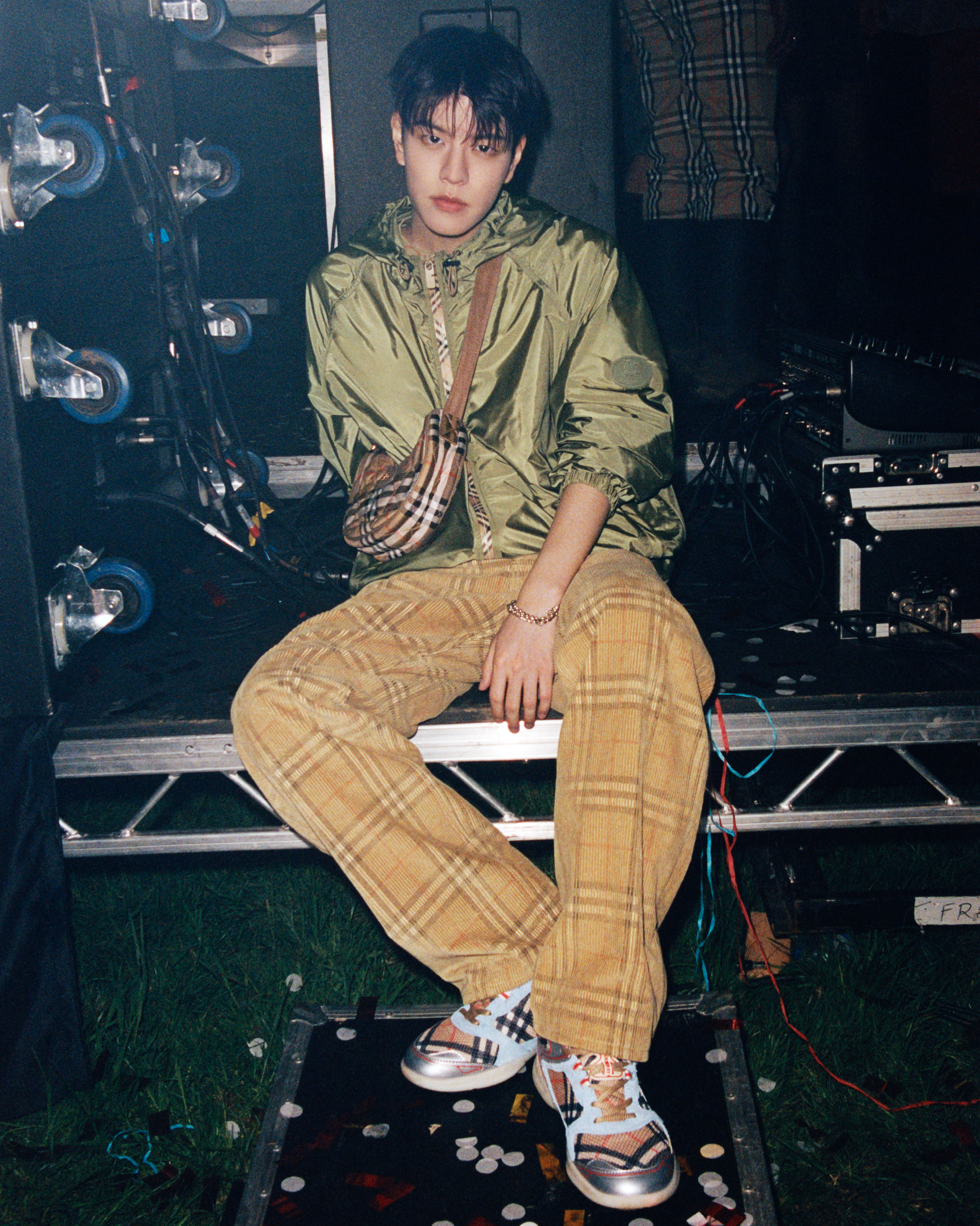 昇玟演繹BURBERRY Festival全新形象視覺。（BURBERRY提供）