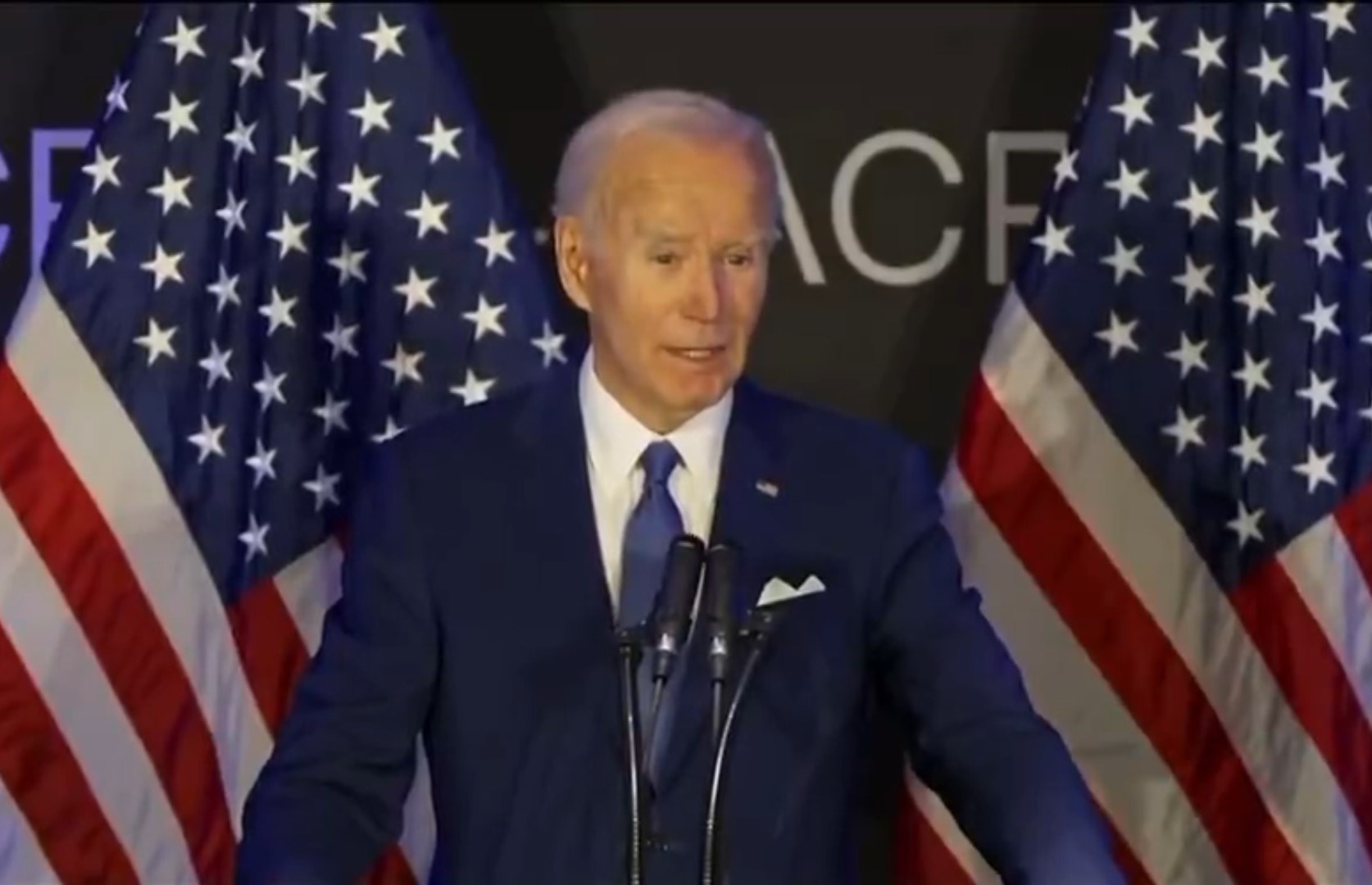 拜登15日在芝加哥「為身心障礙者代言者、顧問與代表人」年度會議發表演說。（翻攝X@nicksortor）