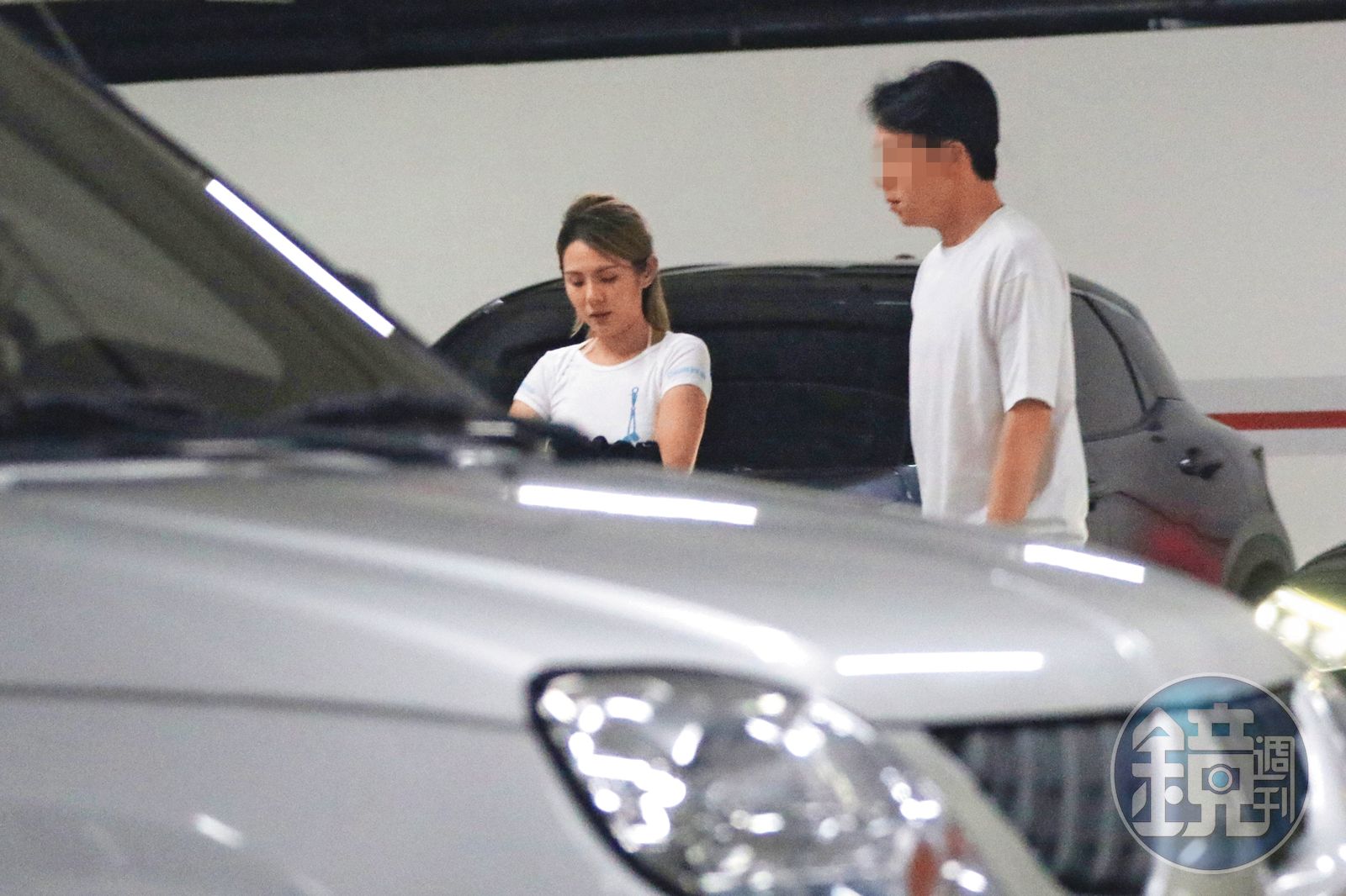 車吻人夫富二代2/富二代頻繁約會女鮪魚從BMW換到賓士 再爆另擁「愛的小窩」