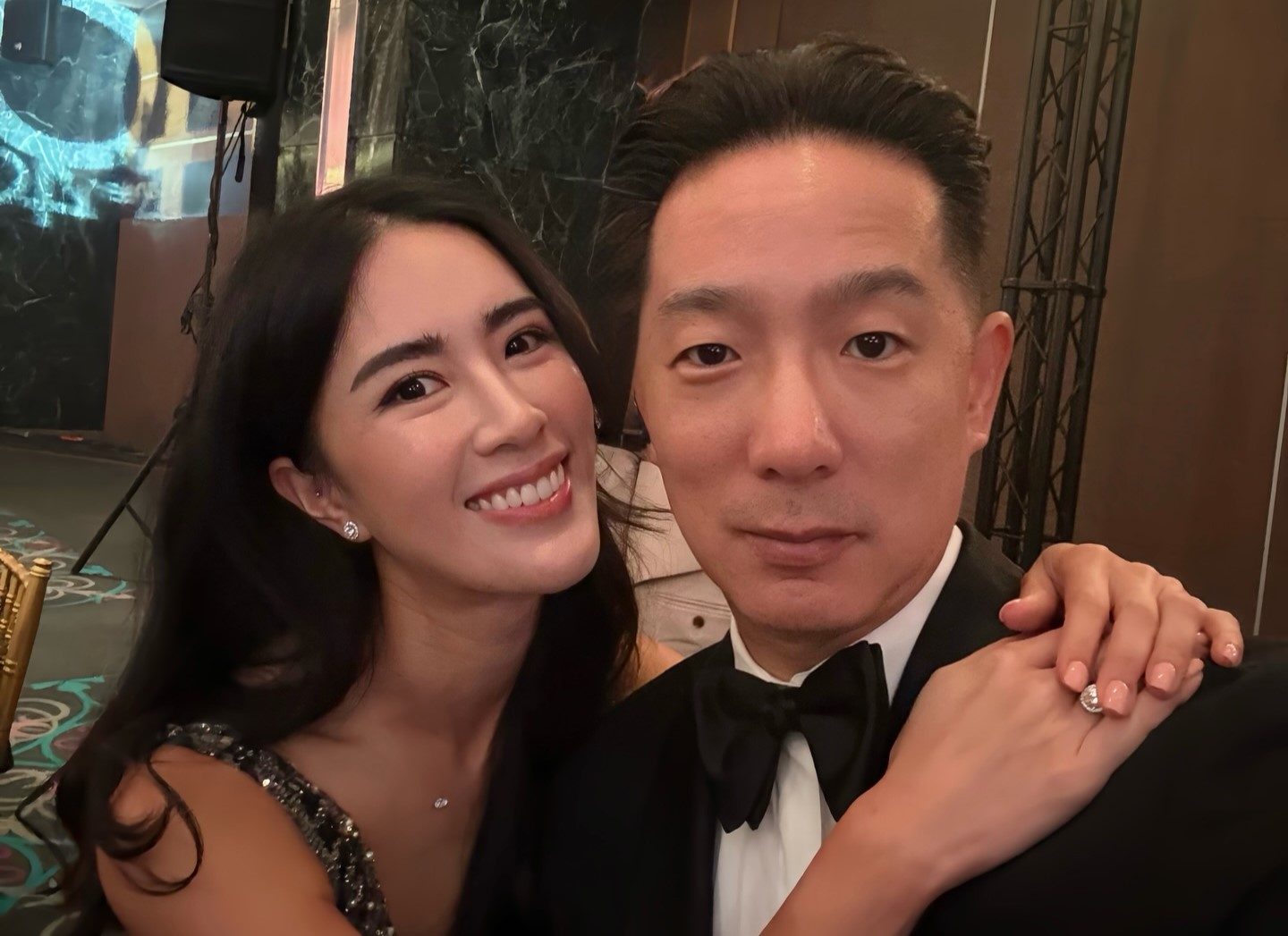 徐子翔(右)人生最後兩年有妻子譚以欣(左)陪伴,是他最幸福的時光。(翻攝oliviawawa IG)