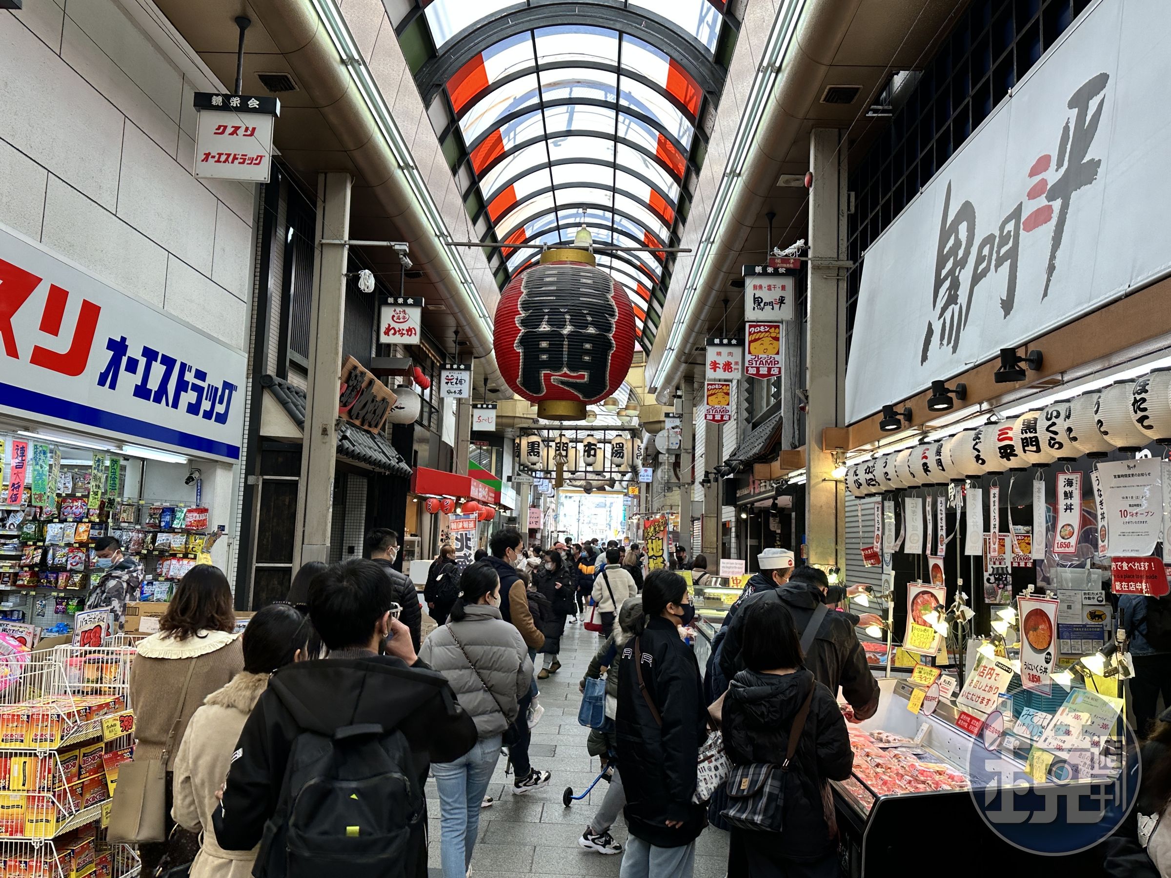 有網友推薦赴日旅遊時可以攜帶硬幣收納盒,取硬幣時能一目了然。