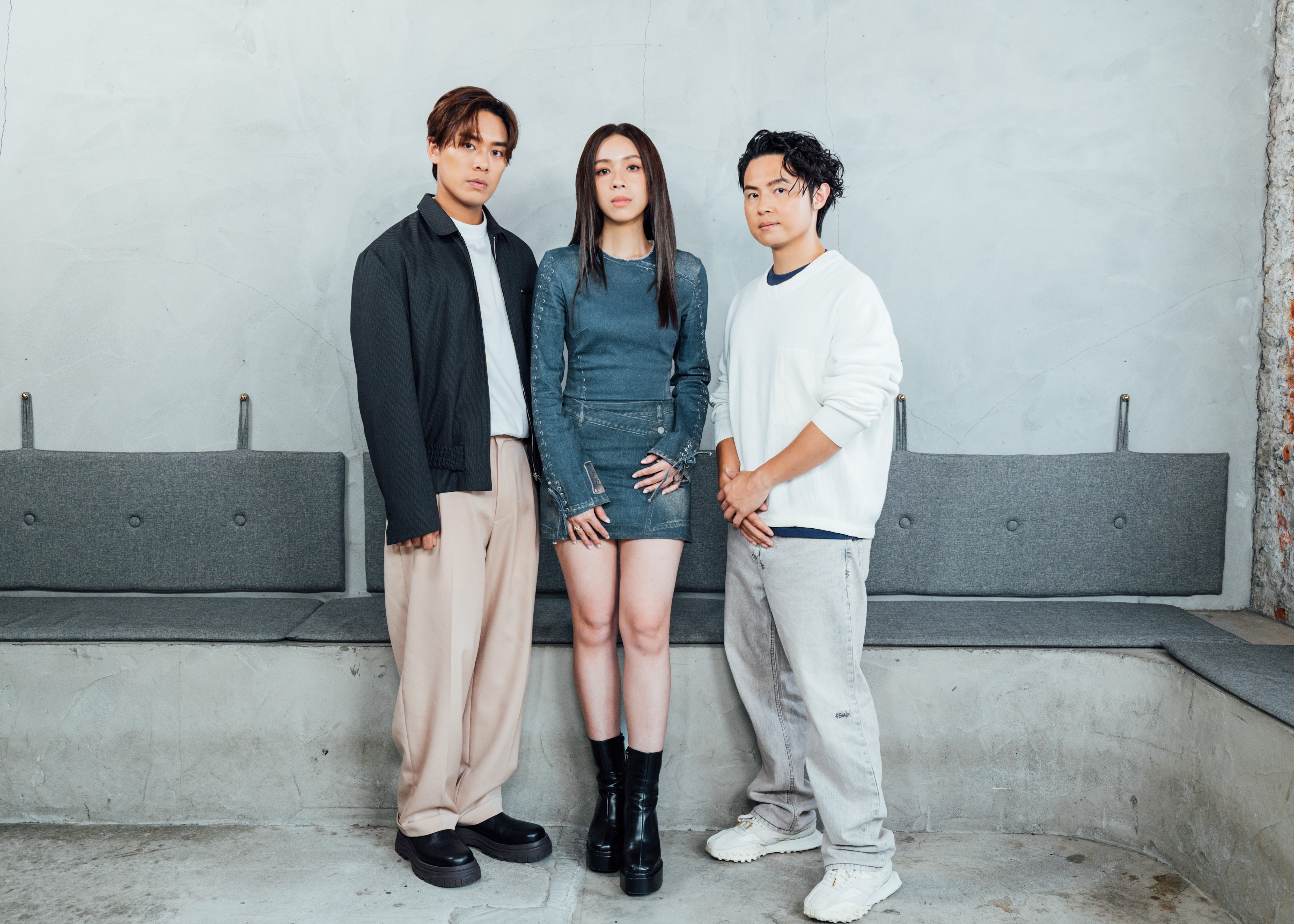 告五人為電影《為我辦一場西式的喪禮》演唱主題曲〈就說你想說的〉，雲安也參與了配樂。（東橫一提供）