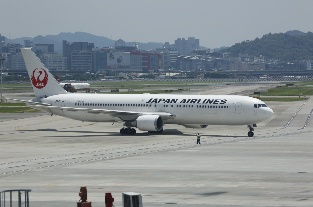 羽田機場日前才發生嚴重飛安意外。圖片為日本航空飛機示意圖，與本新聞事件無關。（本刊資料照）