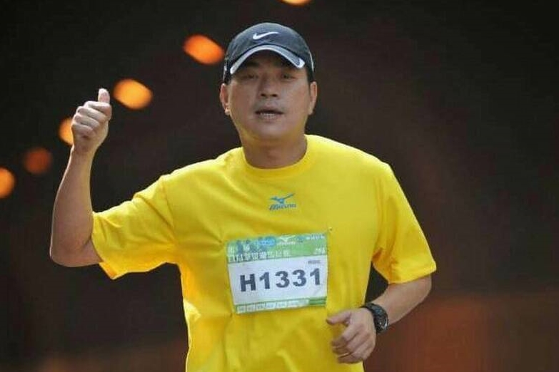 檢方認為林明佐涉有貪污、洩密等重罪，且有逃亡、串證之虞，向法院聲押獲准。（翻攝自林明佐臉書）