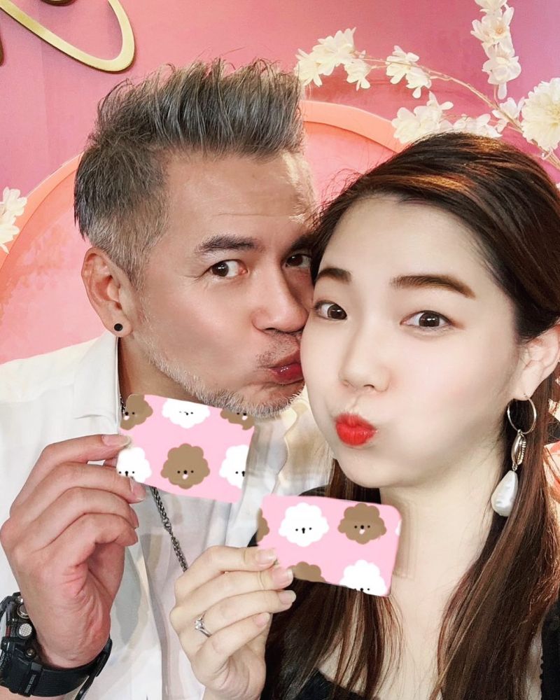 馬國賢去年4月和小16歲的圈外女友結婚,婚後育有一子。(翻攝自馬國賢臉書)