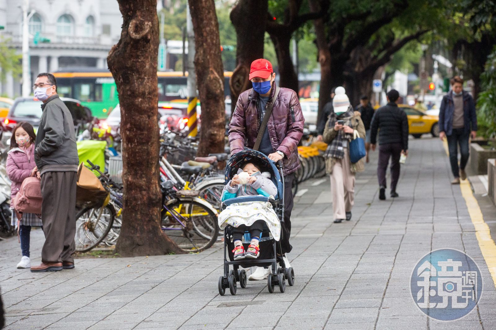 入秋降溫最大一波!東北季風再南下「週末北部見1字頭」 專家估持續到下週這兩天