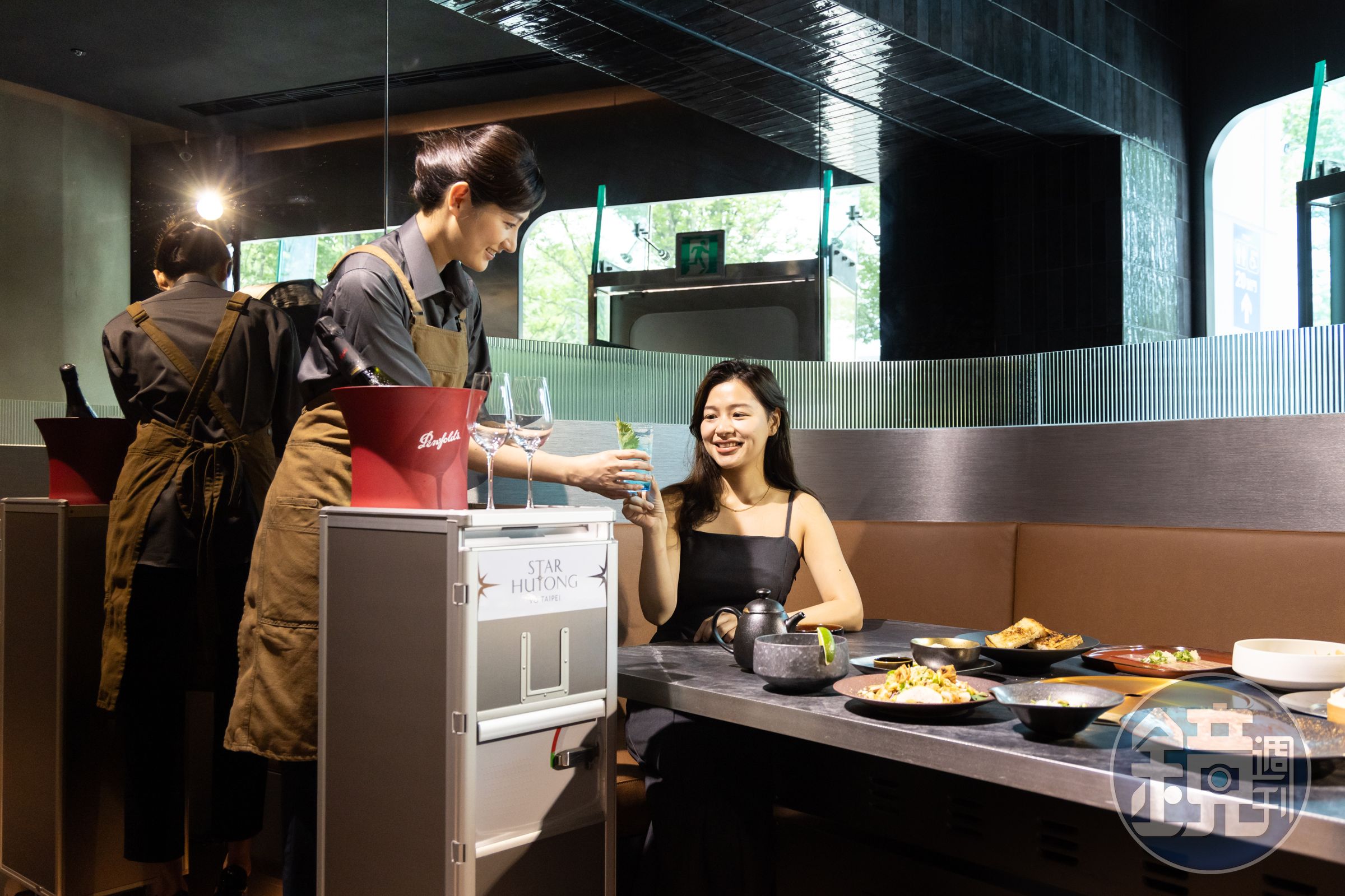 由星宇航空、胡同燒肉及VG TAIPEI三大品牌聯手打造的「STAR HUTONG 星胡同」於7月1日正式開幕。