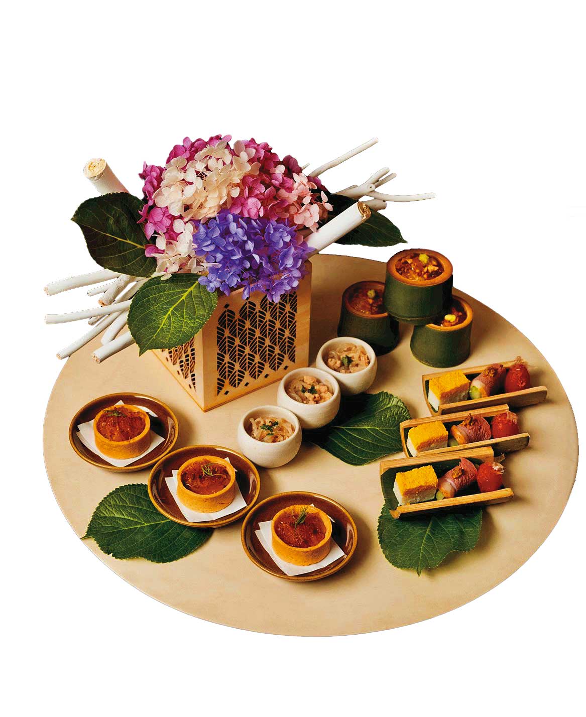 「燈燈庵」懷石料理講究呈現天然美味，使用當令食材，打造獨特的「自然流」日料風格。（3,280～3,980元／套，慕舍集團提供）