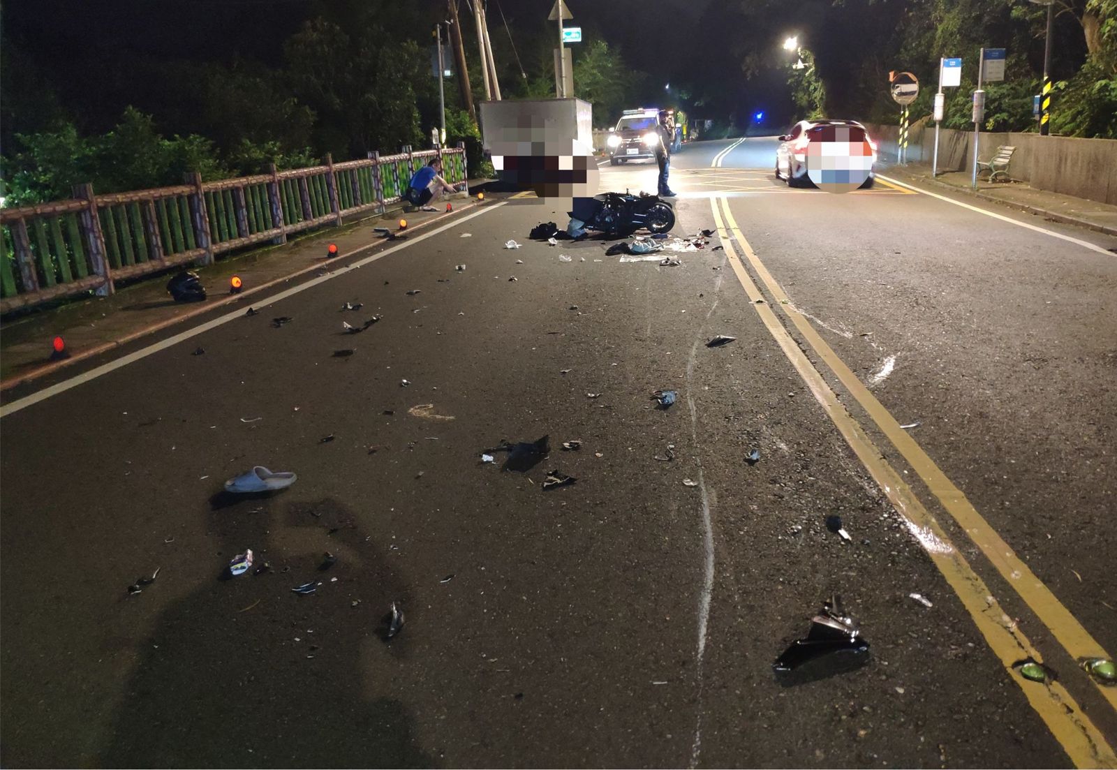 仰德大道貨車逆向撞死文大生!現場驚悚畫面曝光 校方哀慟:他沒有違規