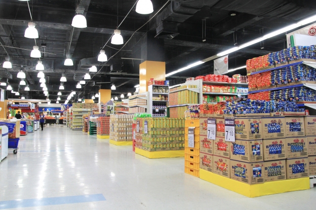 媒體揭穿廠商常用的包裝陷阱，讓顧客誤以為撿便宜。（示意圖，photoAC）