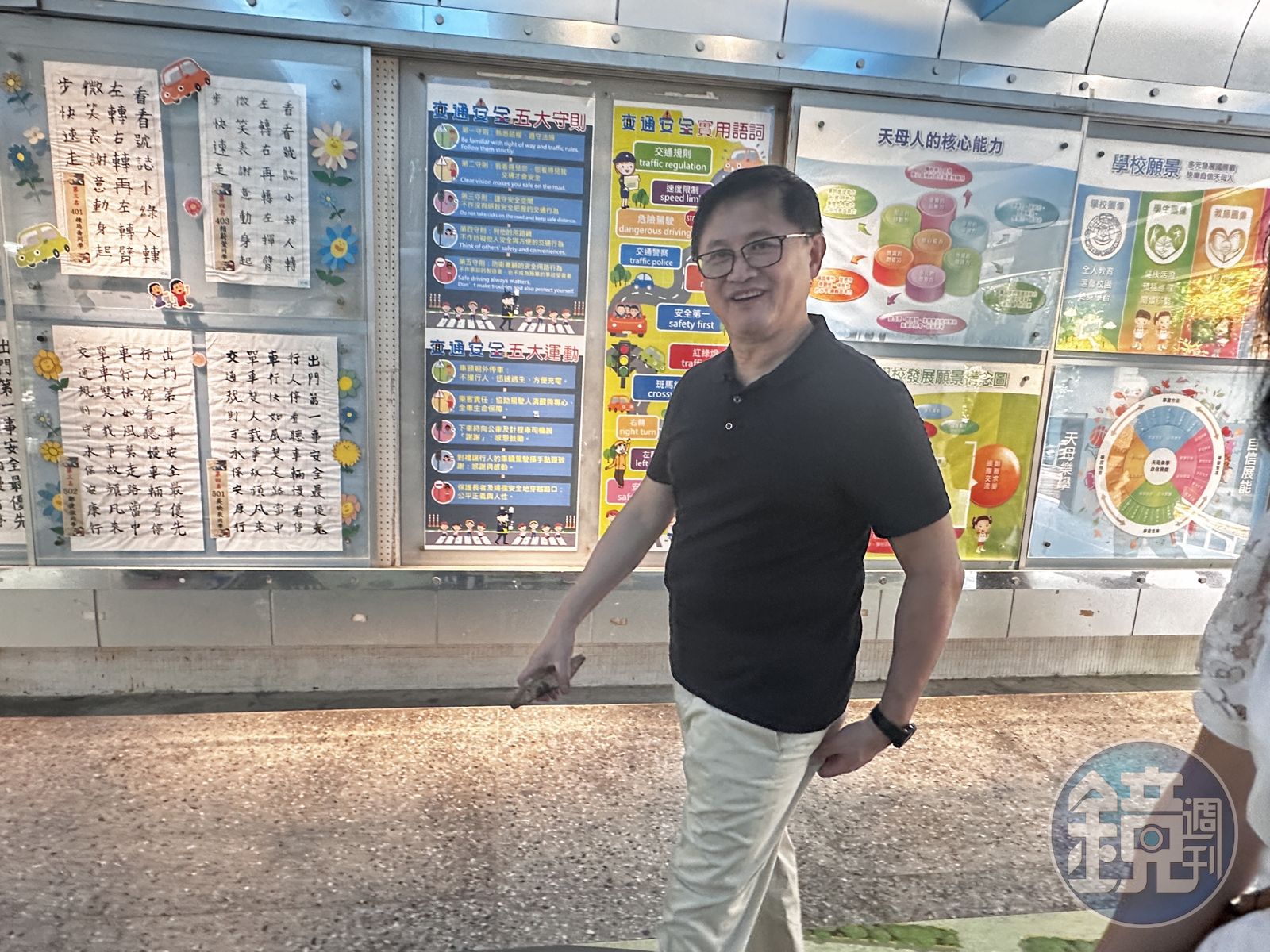 和碩集團董事長童子賢一早現身在自家附近的投票所。