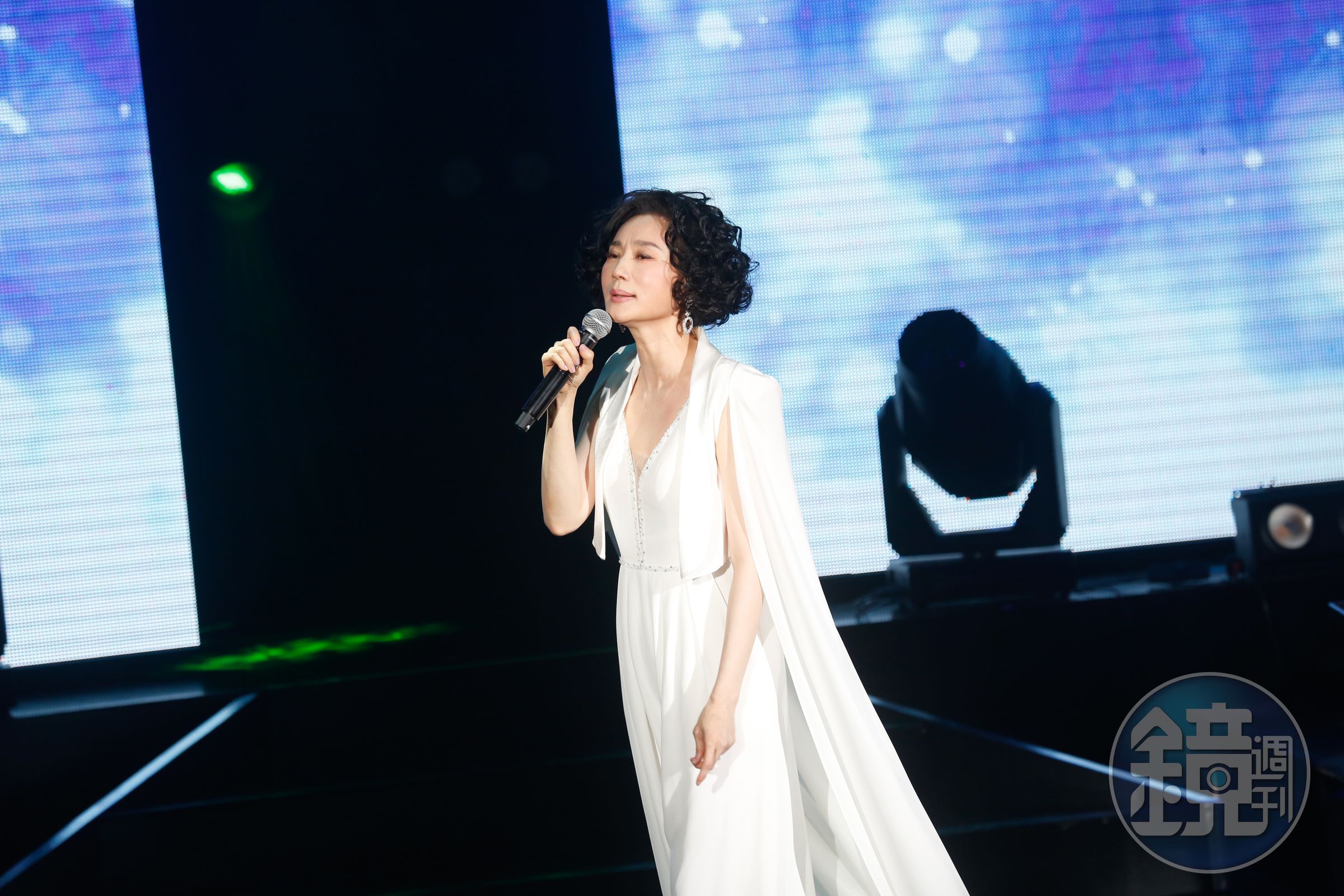 坣娜曾在2021年舉辦演唱會，她說「我欠歌迷一場大型演唱會。」