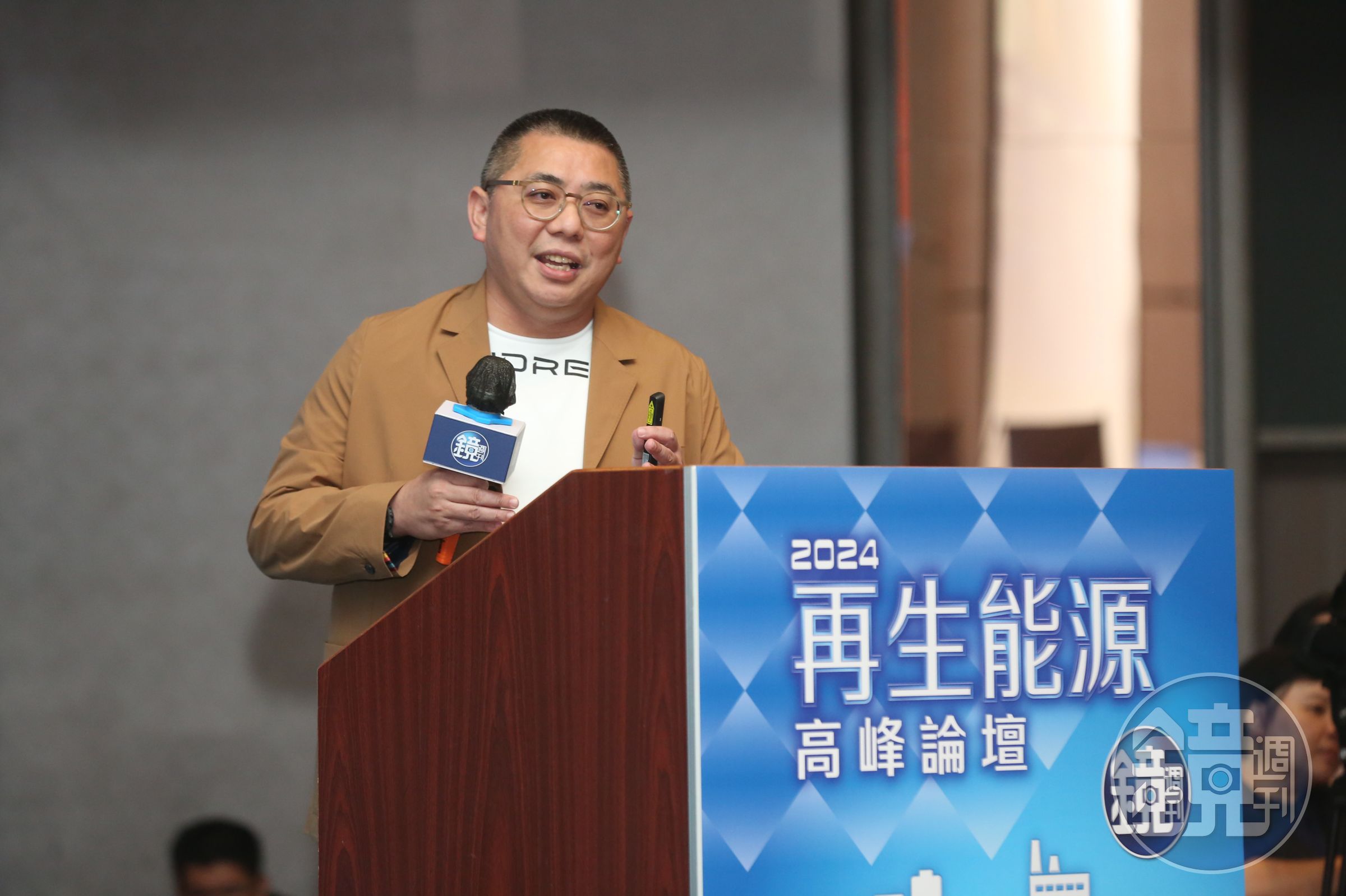泓德能源總經理周仕昌今（14）日在《鏡週刊》「2024再生能源高峰論壇」表示，台灣電力業者絕對有機會與能力可以做跨國生意。