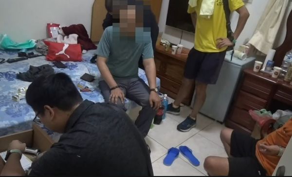 毒駕衝撞康橋生的駕駛聲押禁見後，警方向上溯源，也在員林市某出租套房找到藥頭，並將其逮捕。（翻攝畫面）