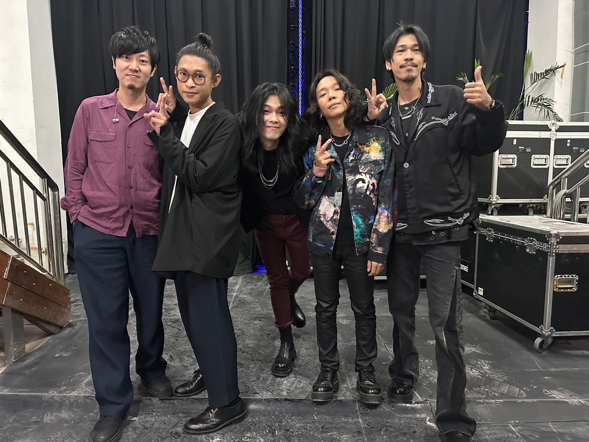 麋先生聖誕節與跨年都在台北陪伴歌迷。（相信音樂提供）