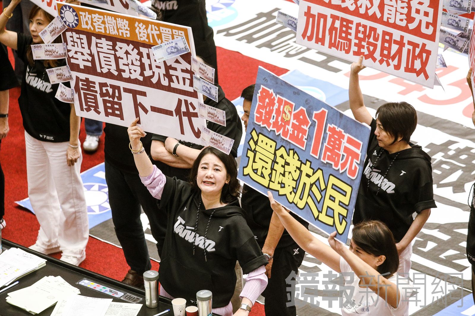 立院「普發一萬」明顯違憲　黃暐瀚曝藍綠缺失提「最好的解方」