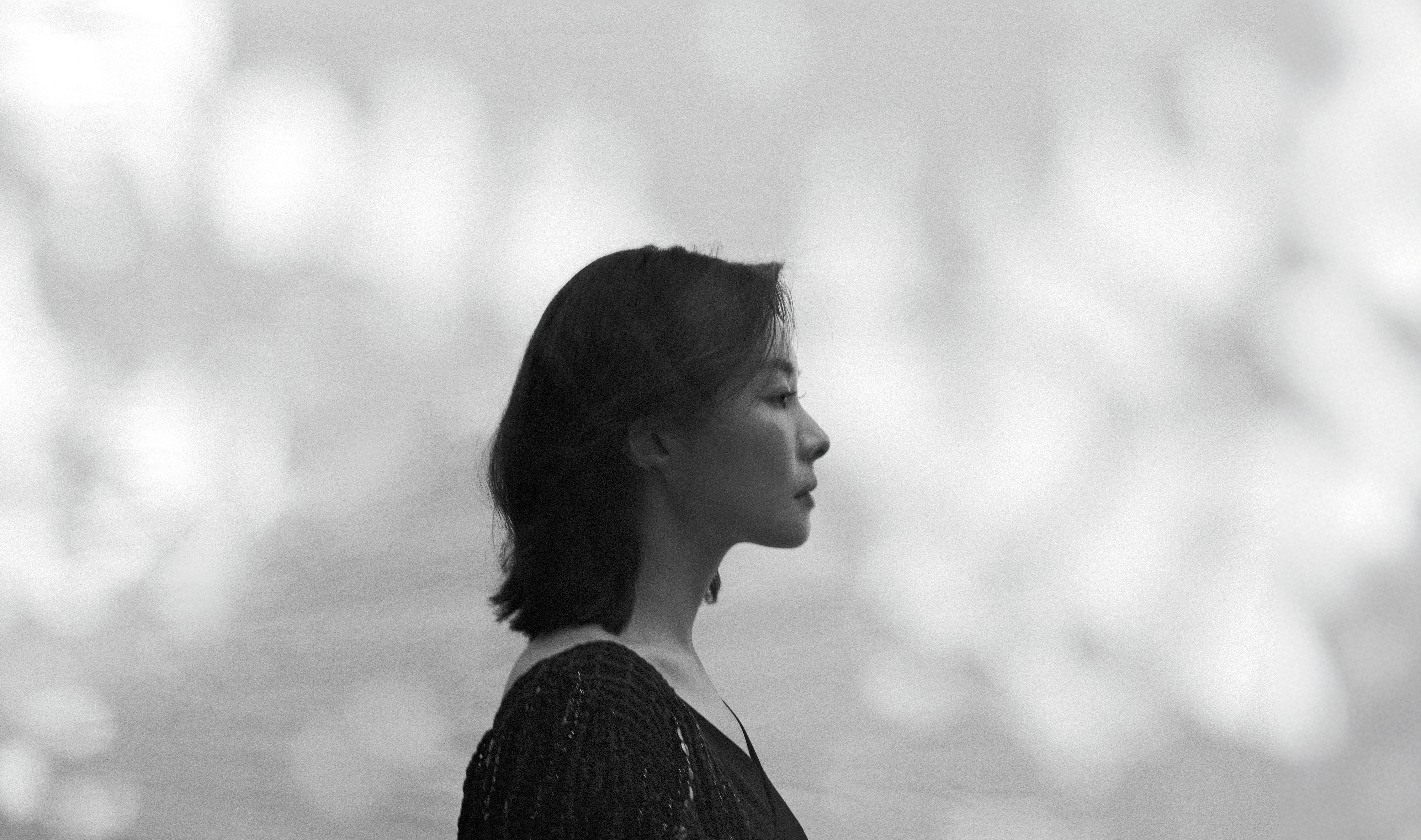 語言與文字都有極限，鄭宜農近兩年用台語創作，深知創作的人，就是非常努力在突破那些極限。