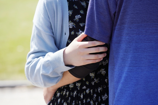 一名女網友抱怨，自從交男友後開銷暴漲，讓她很崩潰。示意圖。（翻攝自photoAC）