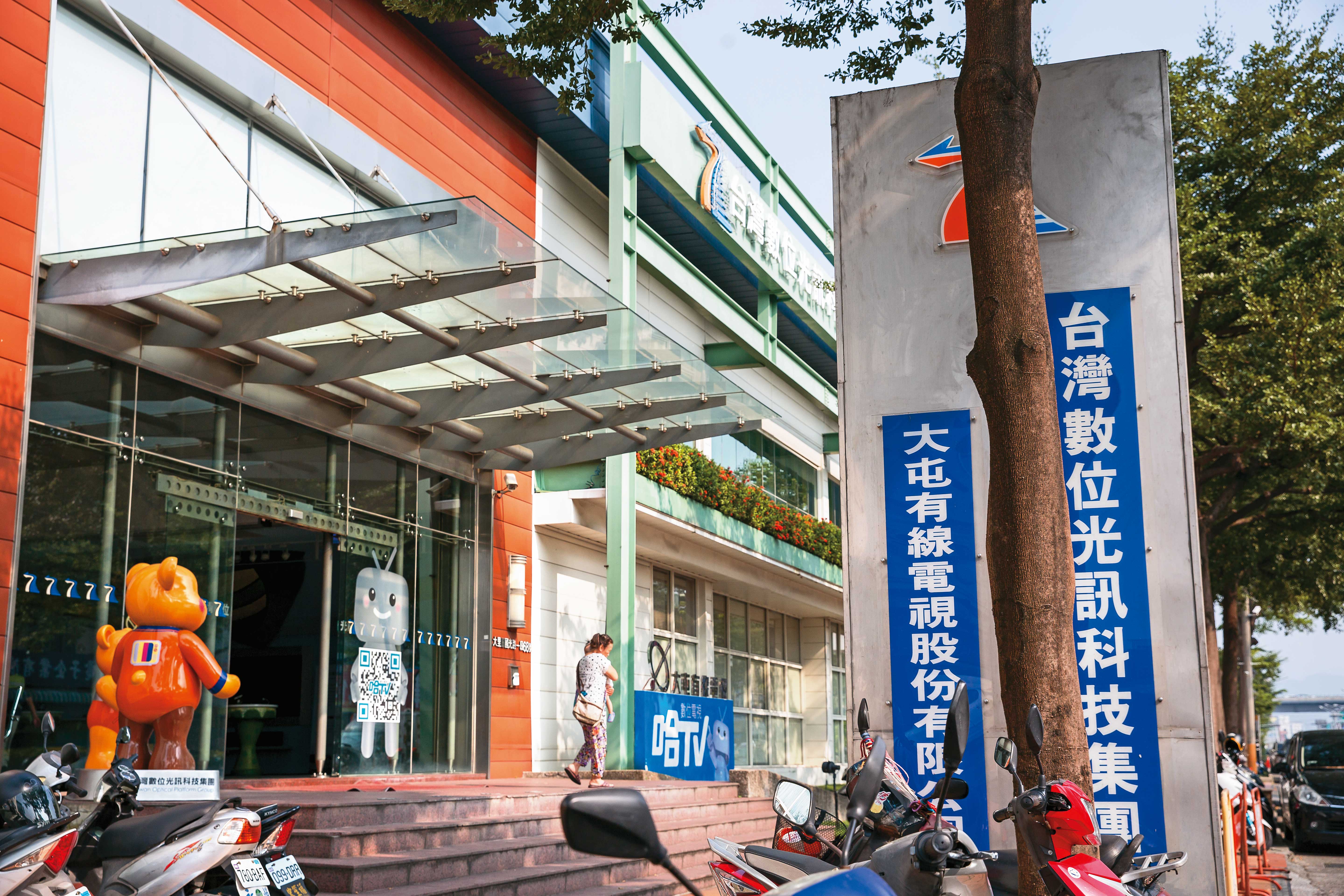 有線電視產業明年恐面臨400萬用戶保衛戰。