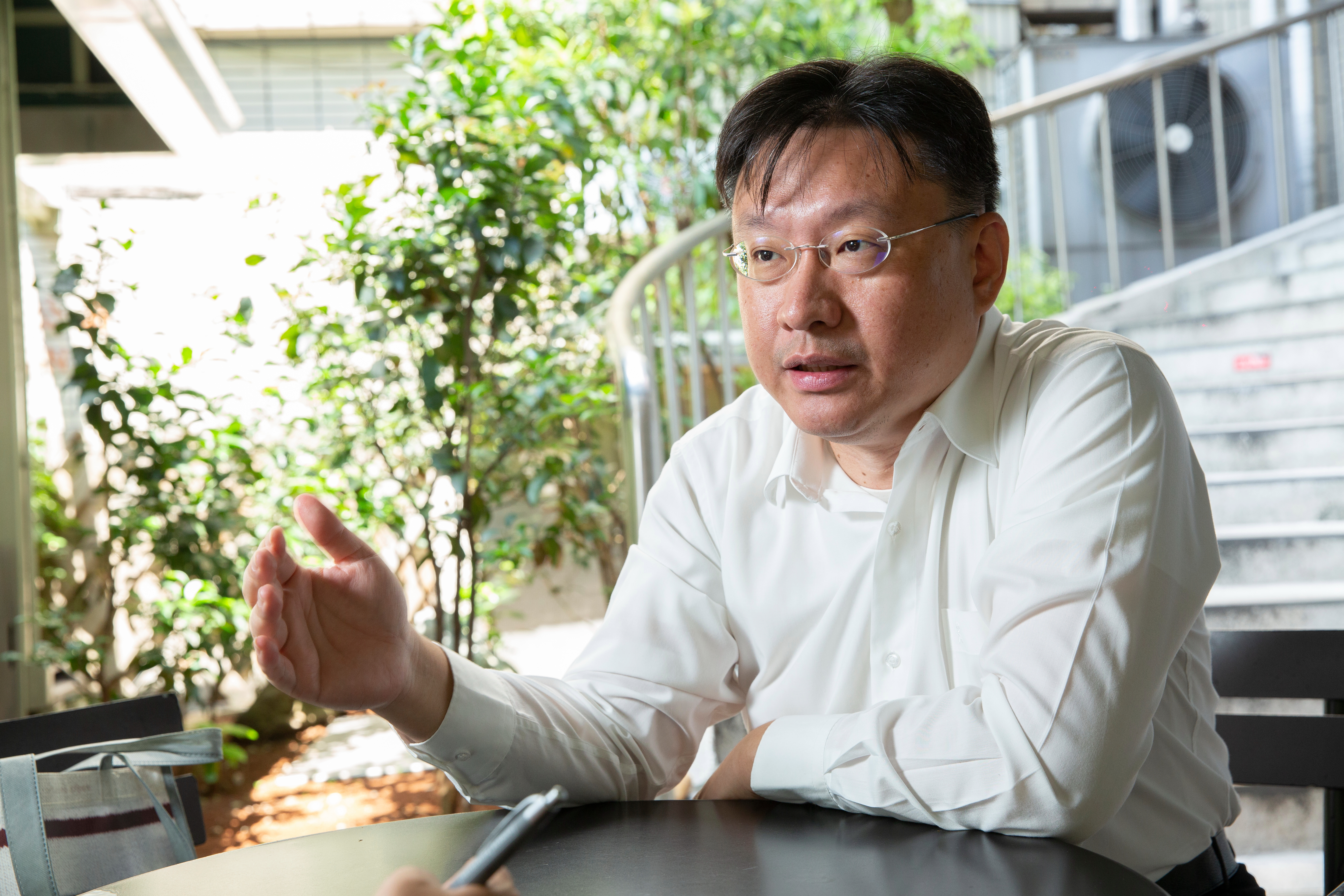 黑石財經執行長温建勳預期，隨著台積電走高，外資將開始調升目標價。