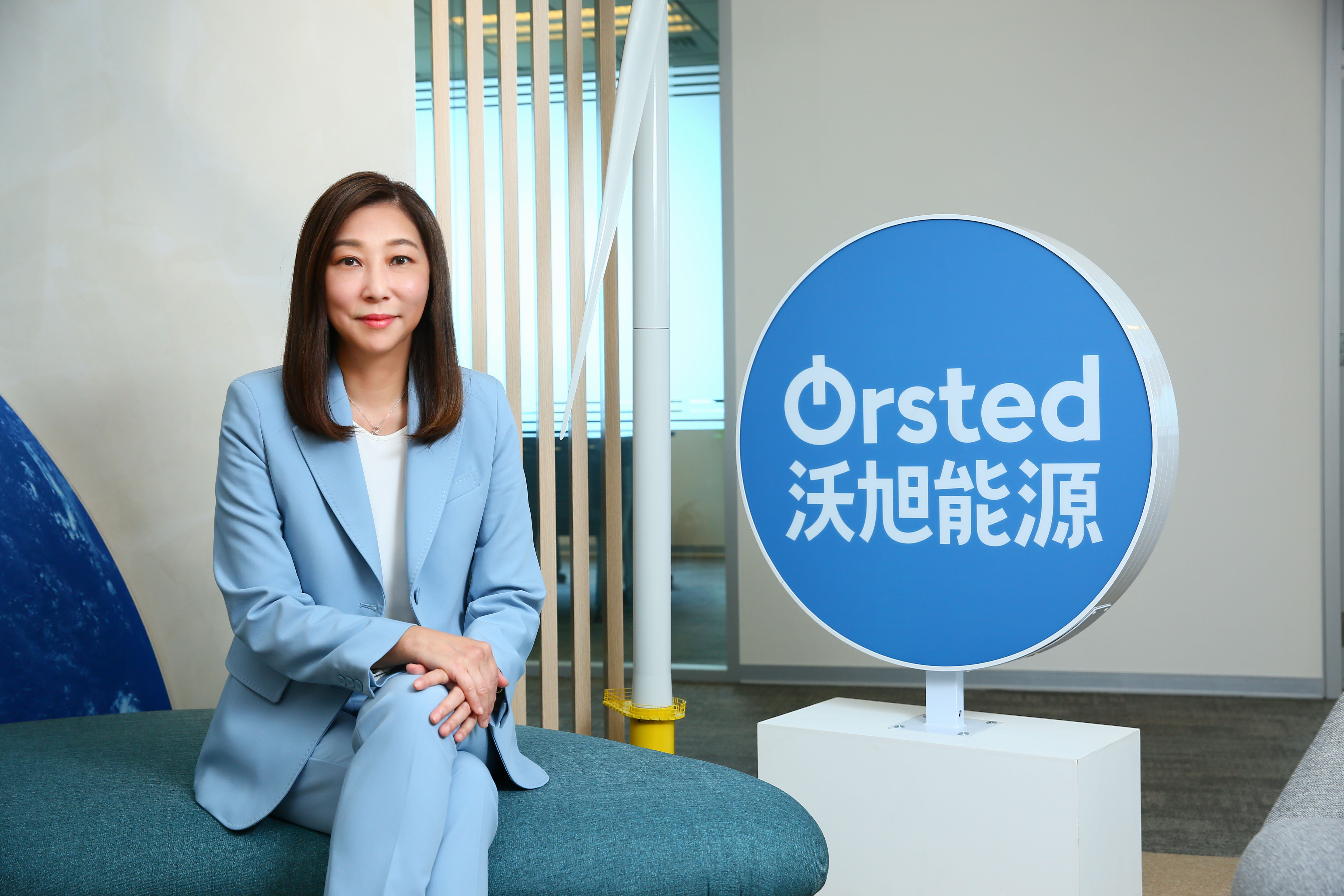 沃旭台灣董事長汪欣潔表示，沃旭可以感受到台灣社會、企業對綠電需求無法被滿足的焦慮，所以風場的完工與併網時程，必須有一個具體的時程。