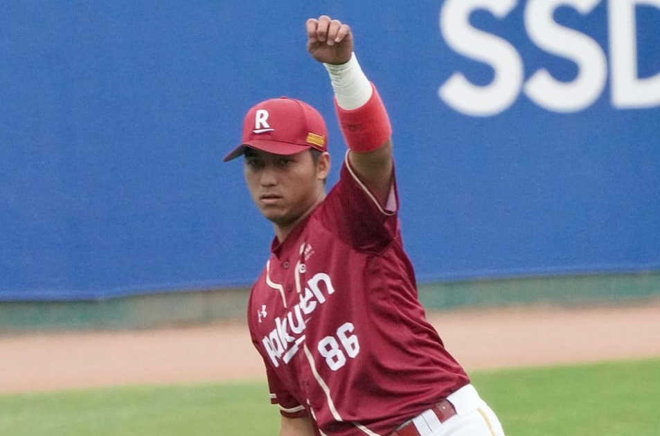 職棒選手邱丹因日前酒駕自撞車禍，遭樂天桃猿球團開除。（翻攝自邱丹臉書）