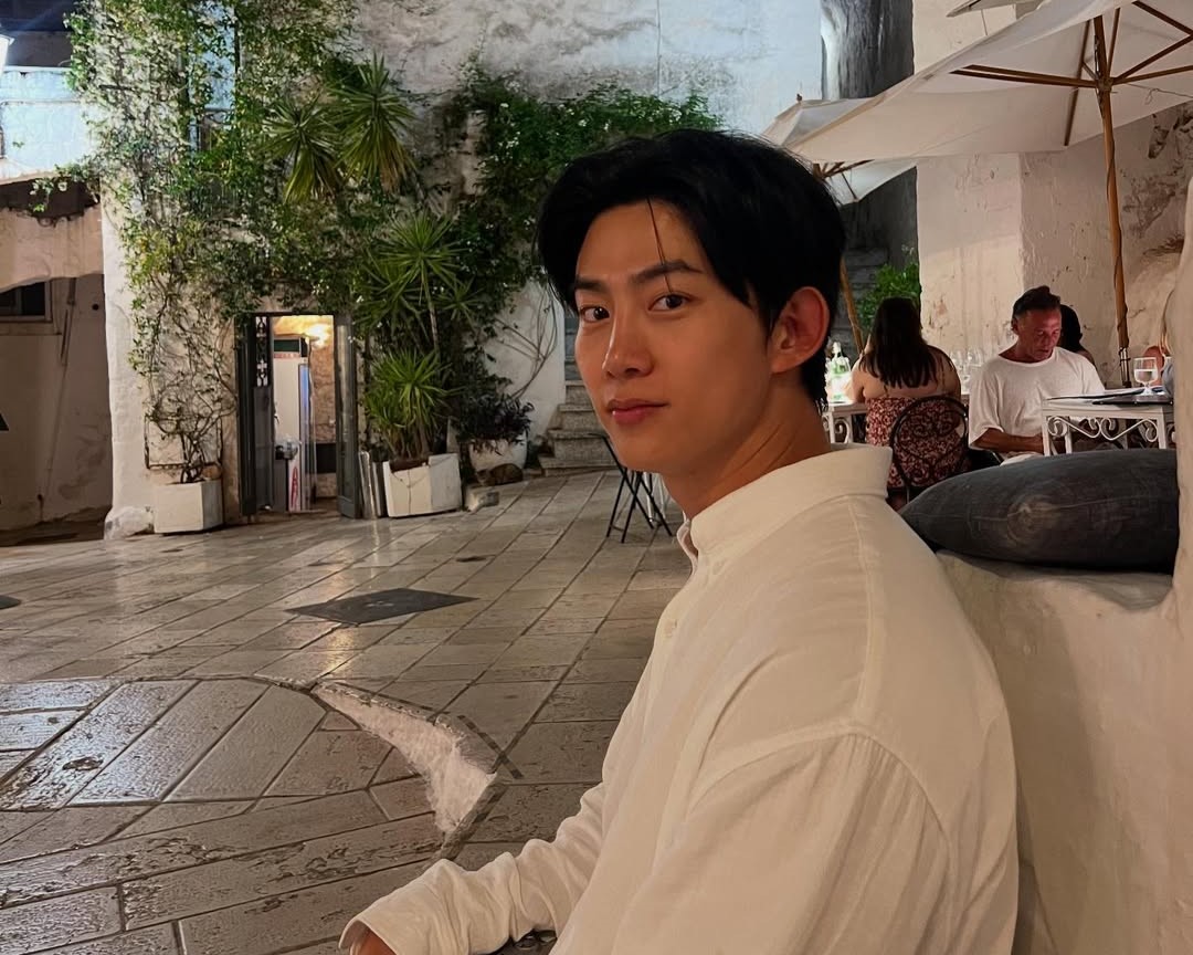 韓國男藝人玉澤演近期因拍戲而待在台中。（取自Instagram＠taecyeonokay）