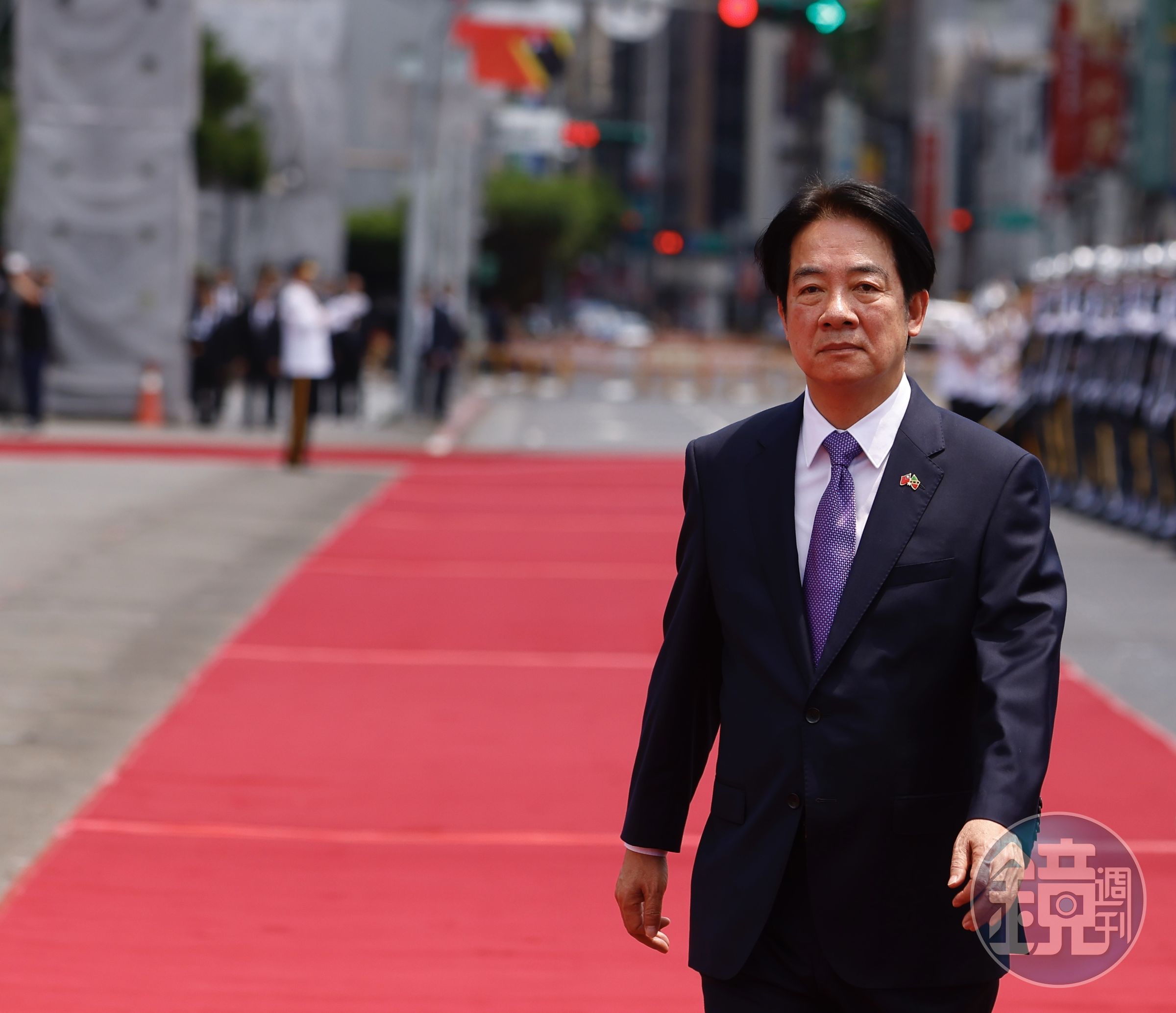 賴清德今發表敞廳談話，表示自己身為總統確保民主自由的憲政制度、保護人民的權利是責任義務。圖為談話後賴清德以軍禮歡迎聖克里斯多福及尼維斯聯邦總理德魯伉儷。