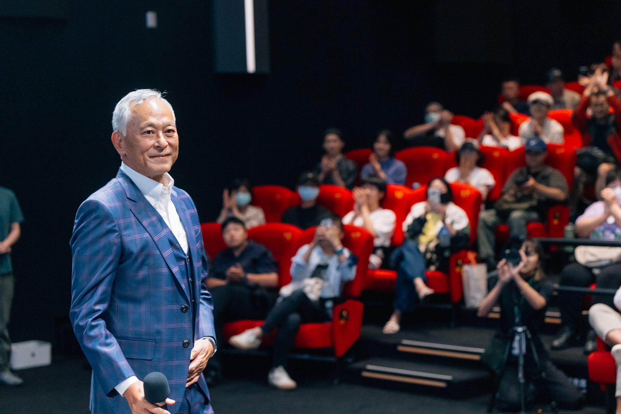 杜琪峯難得來台為「奇峯無邊 銀河無際：杜琪峯與銀河映像」且接受媒體訪問，侃侃而談自己對電影的看法。（國家影視聽中心提供）