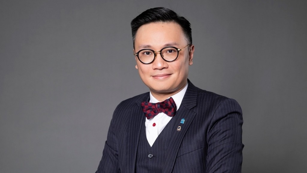 香港39歲律師陸建廷被揭去年對未成年下手。（翻攝畫面）