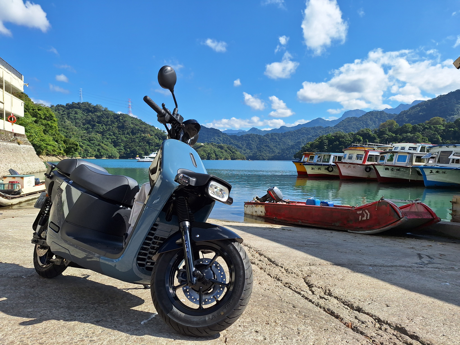 【鏡試騎】真跨界還是心靈雞湯？Gogoro CrossOver S