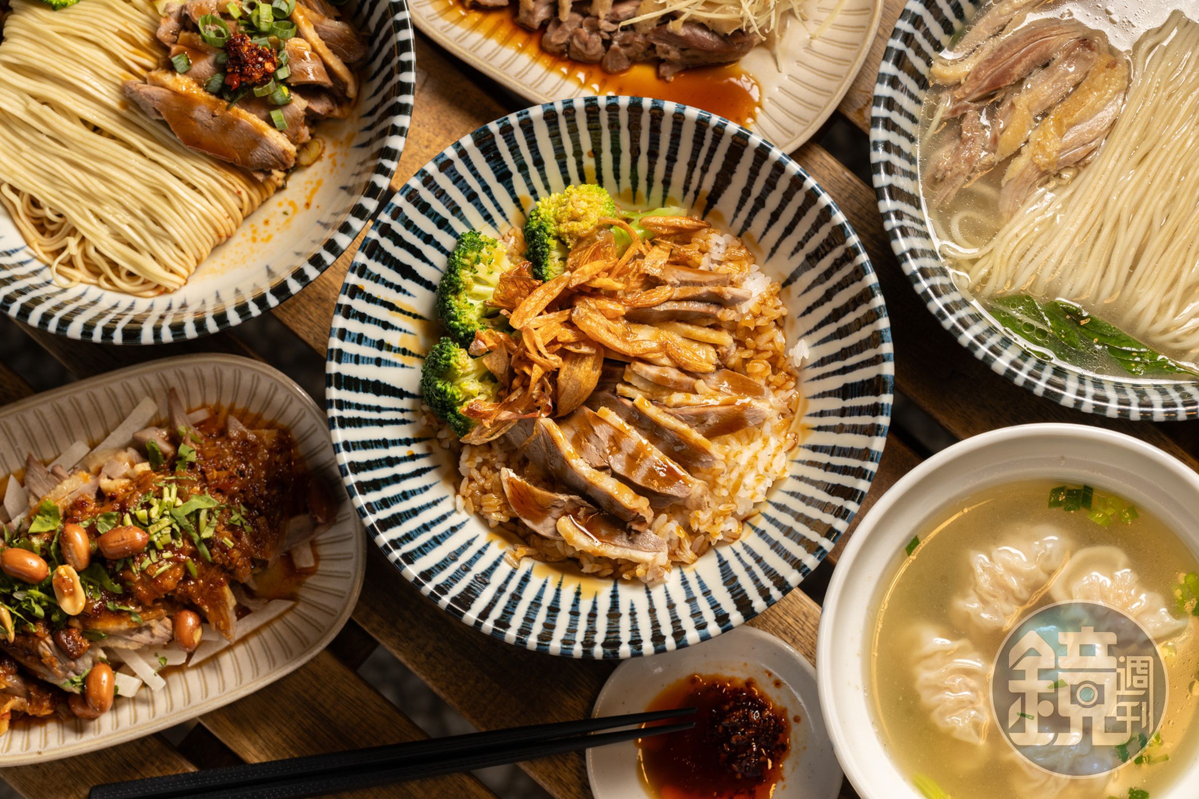 「東沐。食在」每一道料理都有傳統與創新的融合，是近年極受歡迎的台中在地小吃店。
