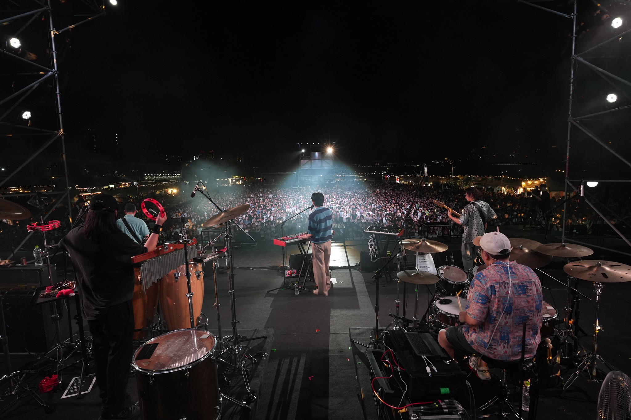 2025新北河海音樂季週末於三重大都會公園登場，昨晚卻出現噁男猥褻女大生的插曲。（翻攝自河海音樂季官方臉書）